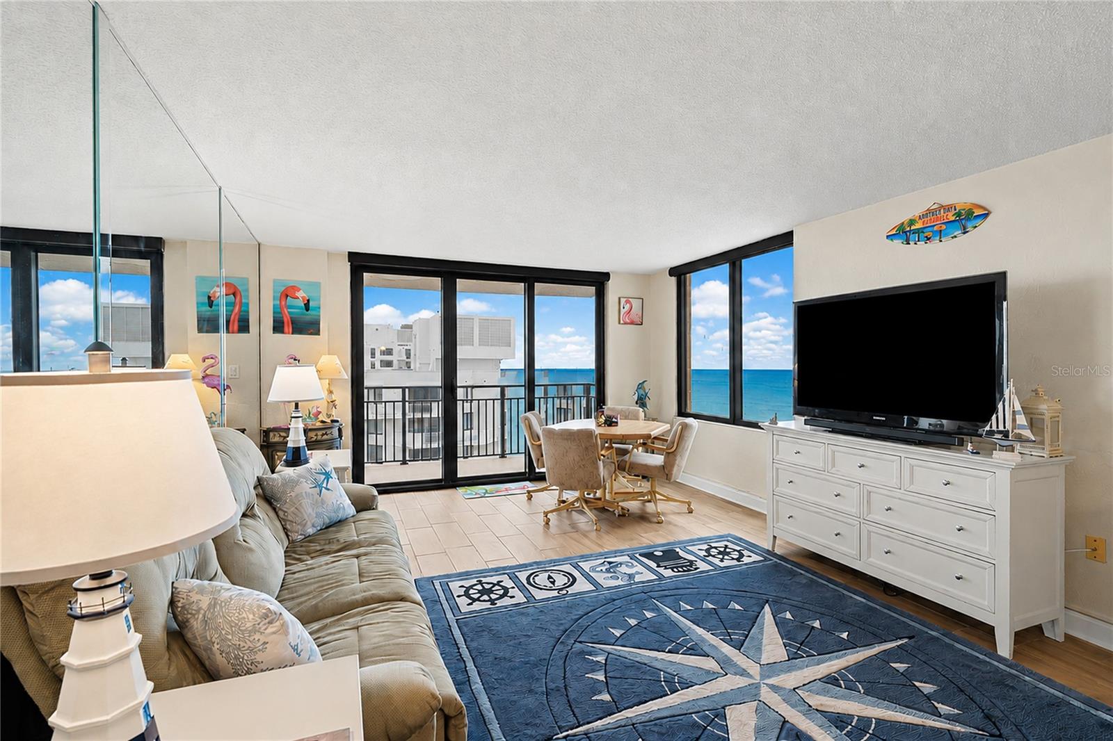 OCEAN 01 CONDO - Residential