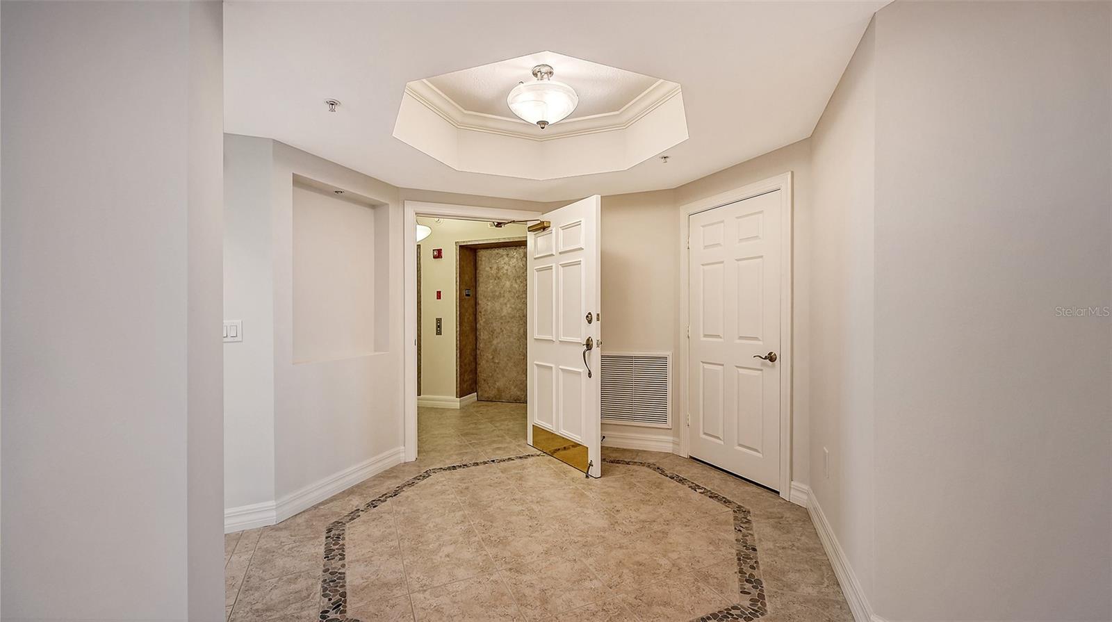 MERIDIAN AT THE OAKS PRESERVE - Residential