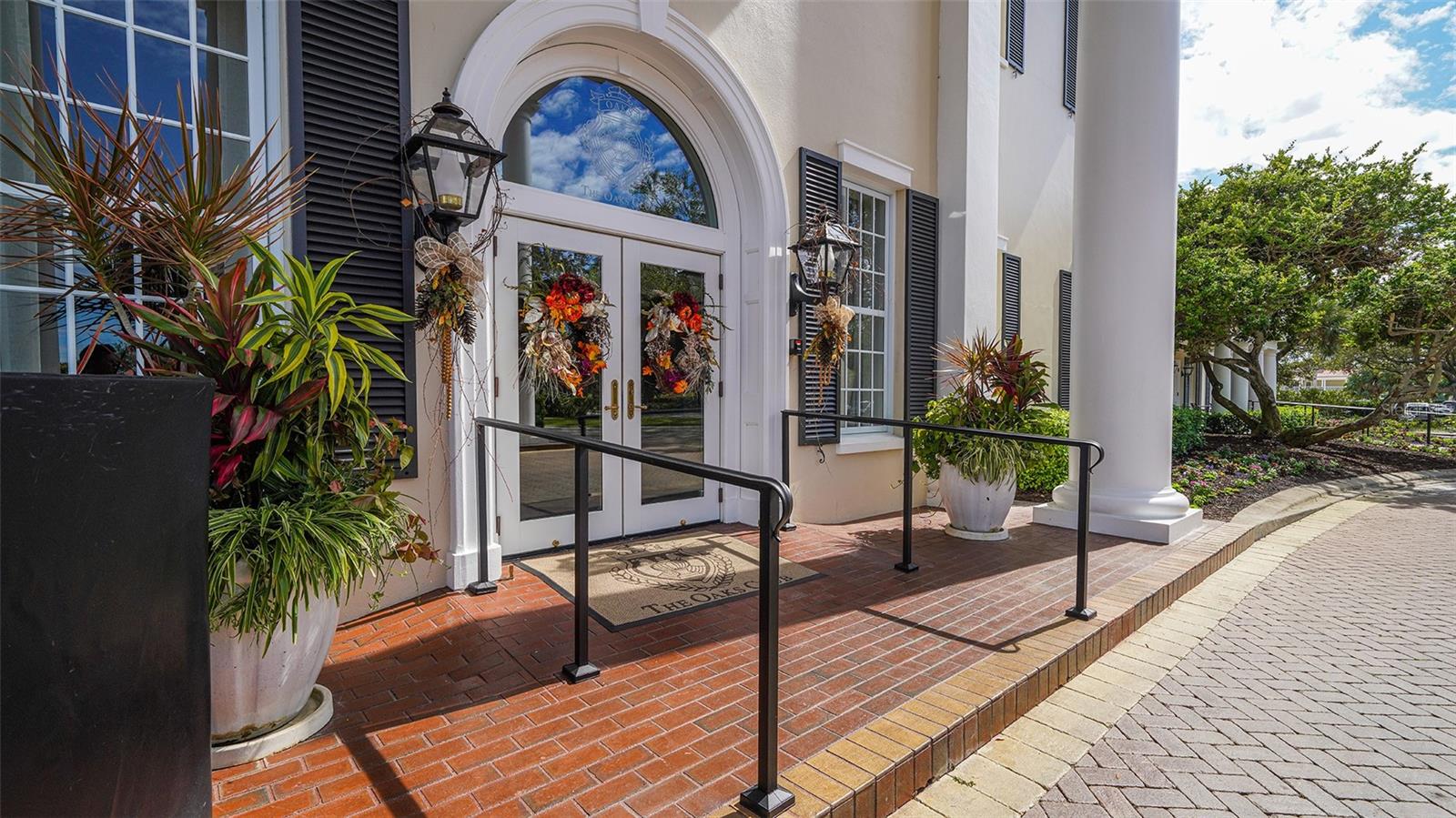 MERIDIAN AT THE OAKS PRESERVE - Residential