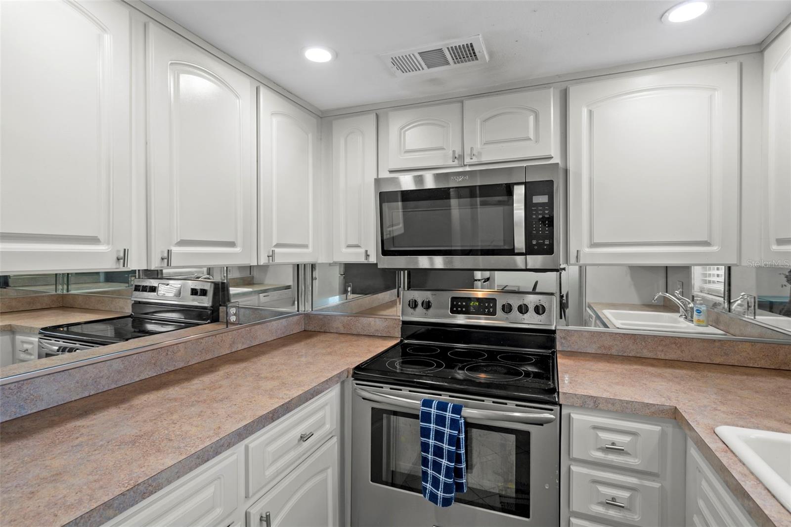 GULF HARBORS CONDO - Residential