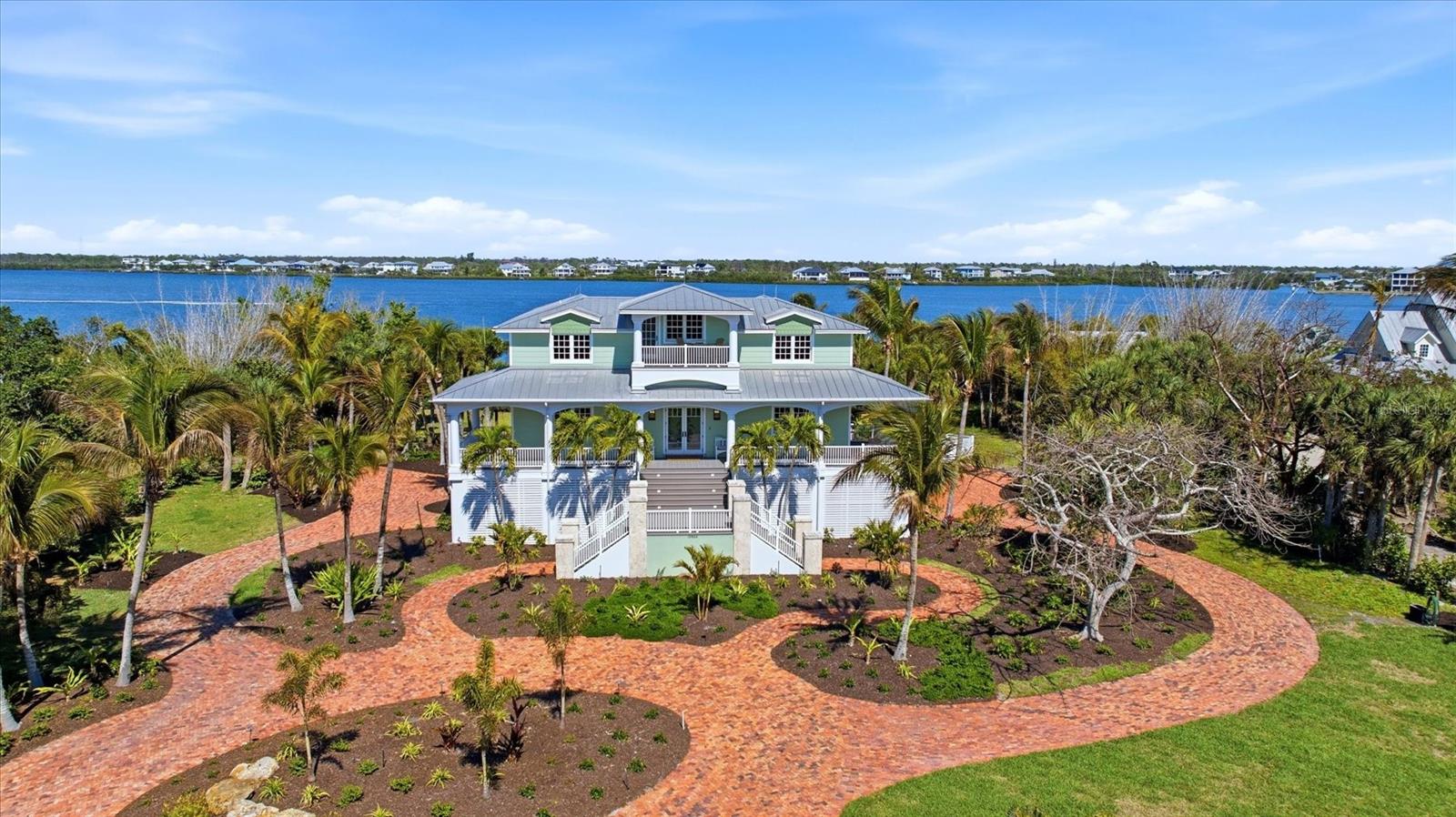 HIDDEN COVE ESTATES - Residential