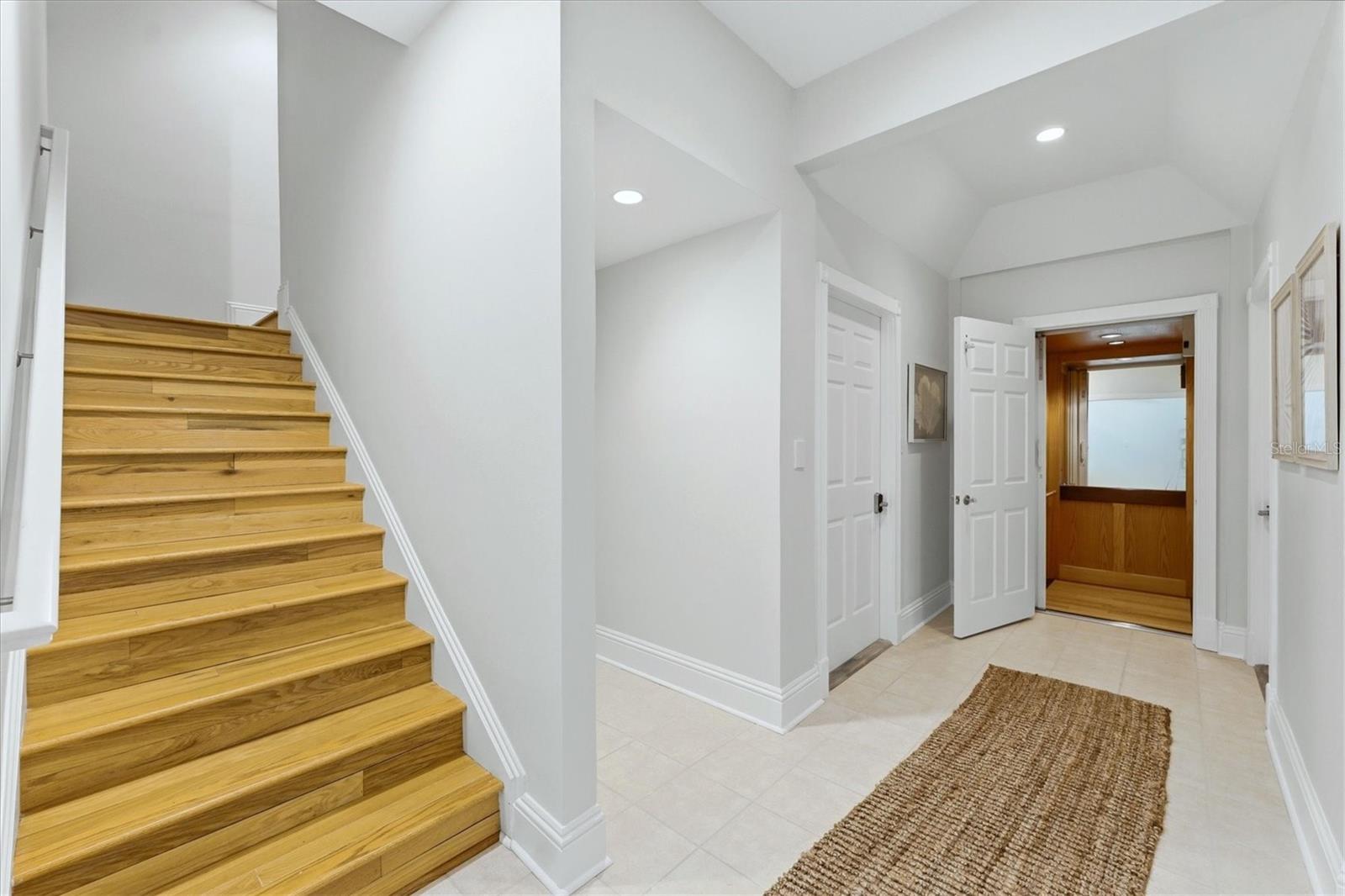 HIDDEN COVE ESTATES - Residential