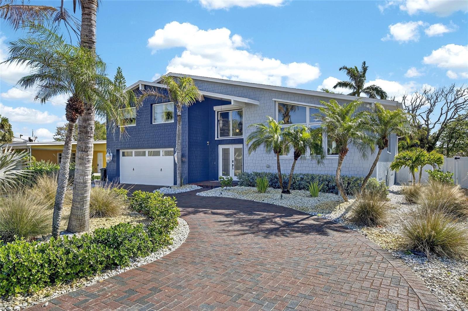 BELLEAIR BEACH YACHT CLUB ESTATES - Residential