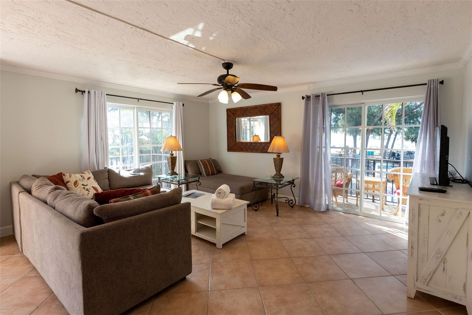 THE VILLA - Residential Income