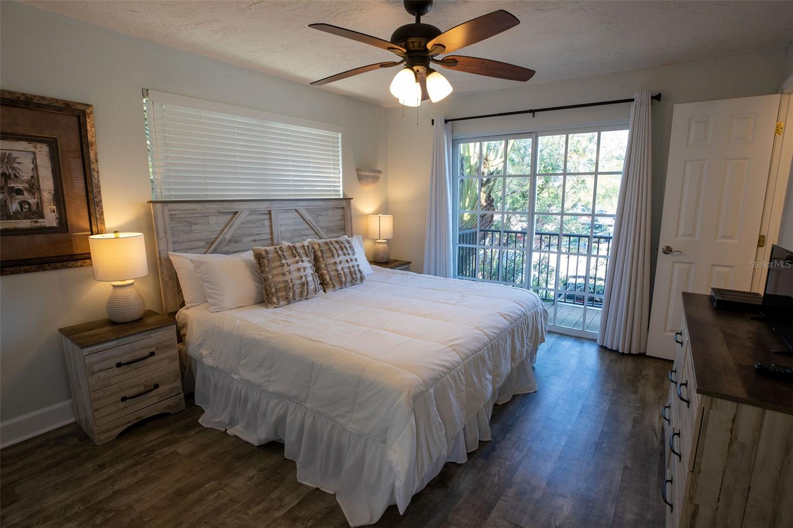THE VILLA - Residential Income