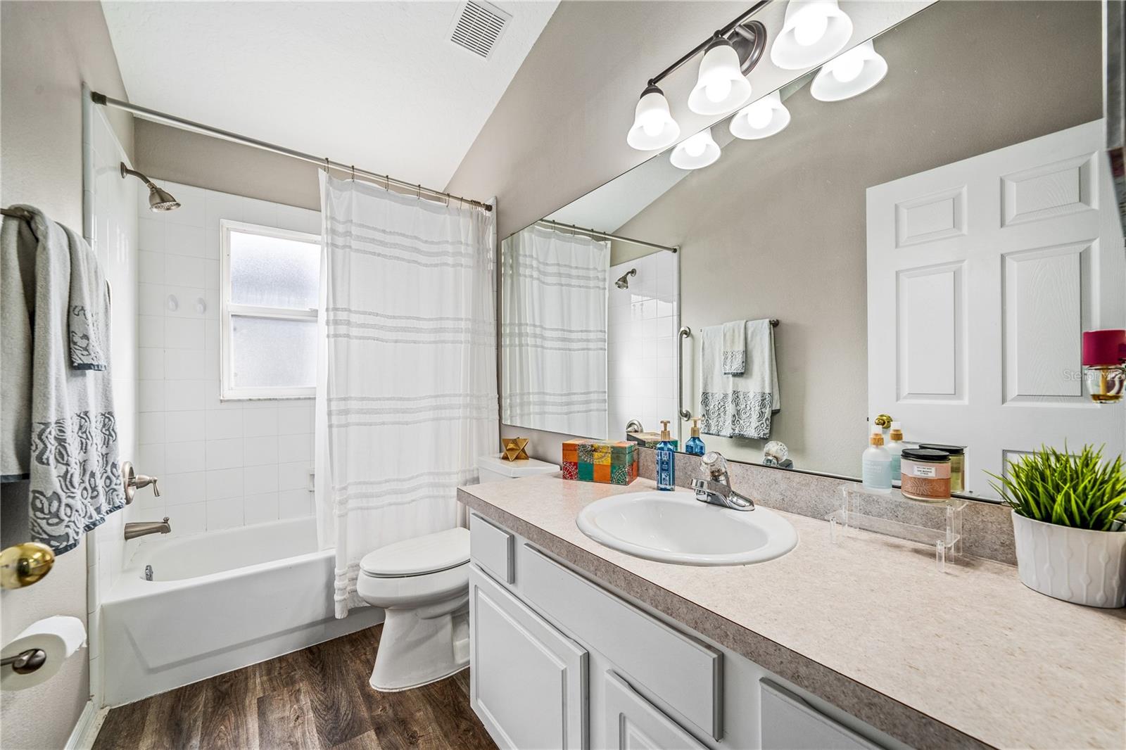LITTLE CREEK PH 3B - Residential