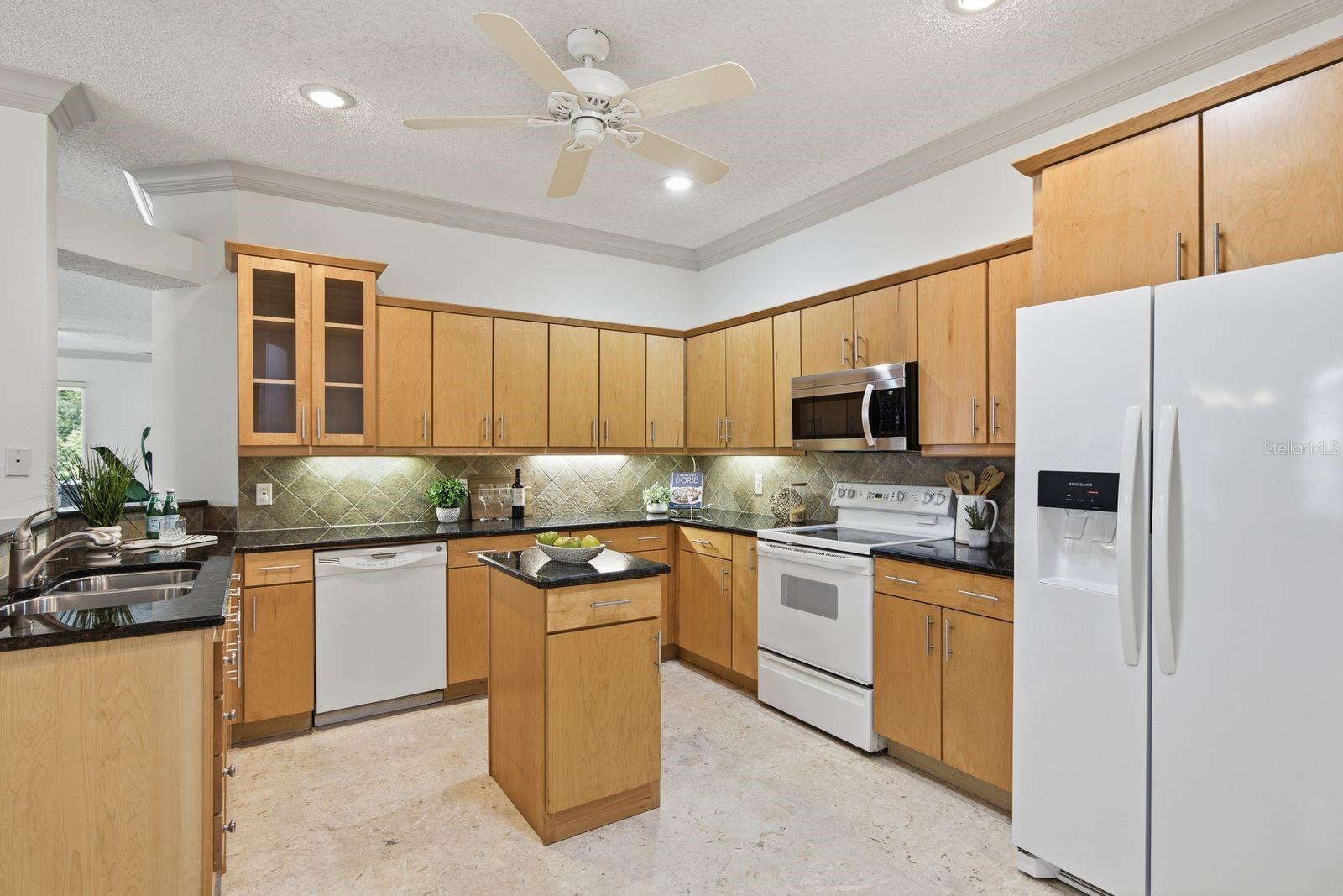 WESTCHASE SECTION 414 - Residential