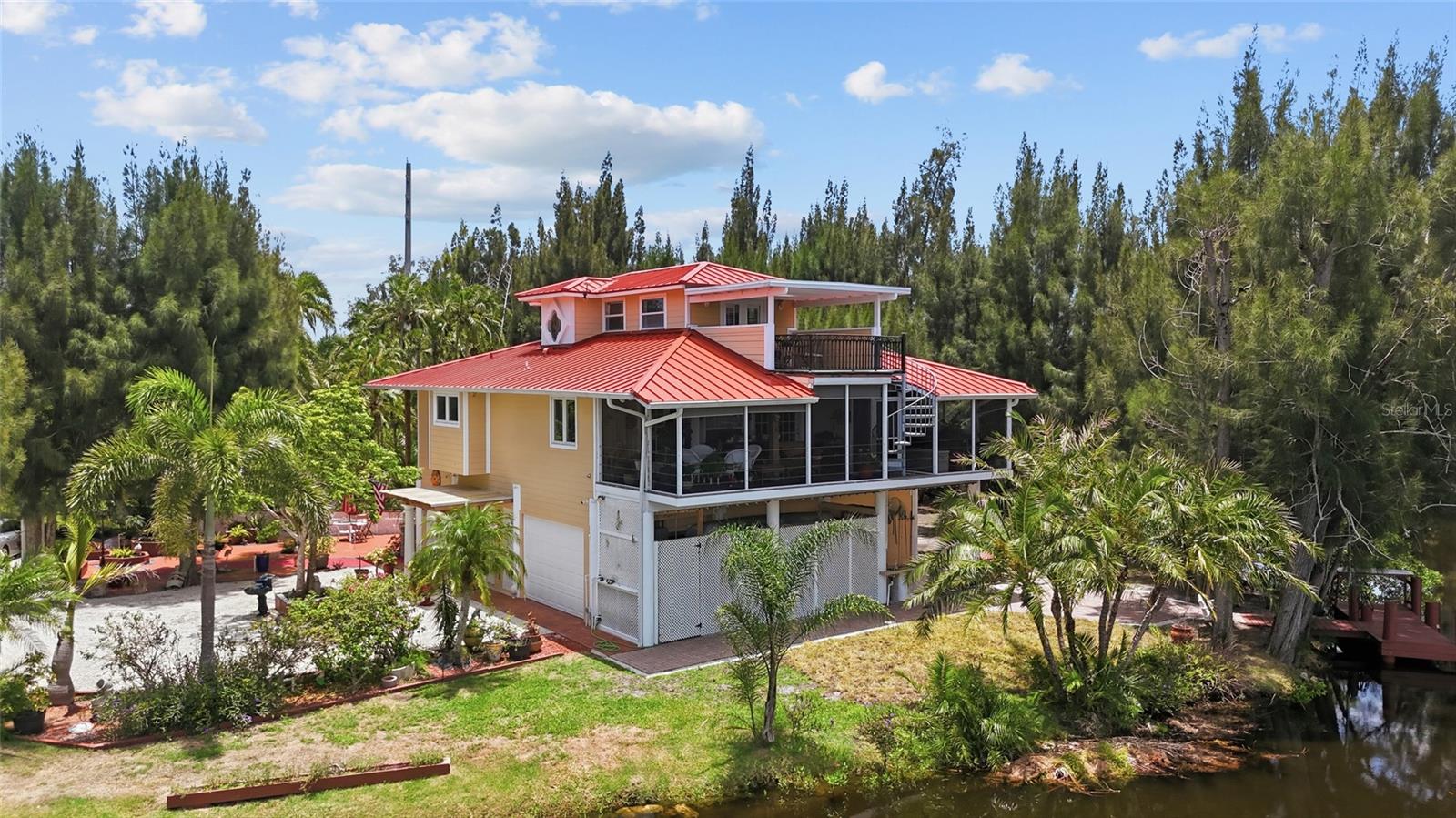 MYAKKA RIVER TRACTS & PLAMORE-666400 - Residential
