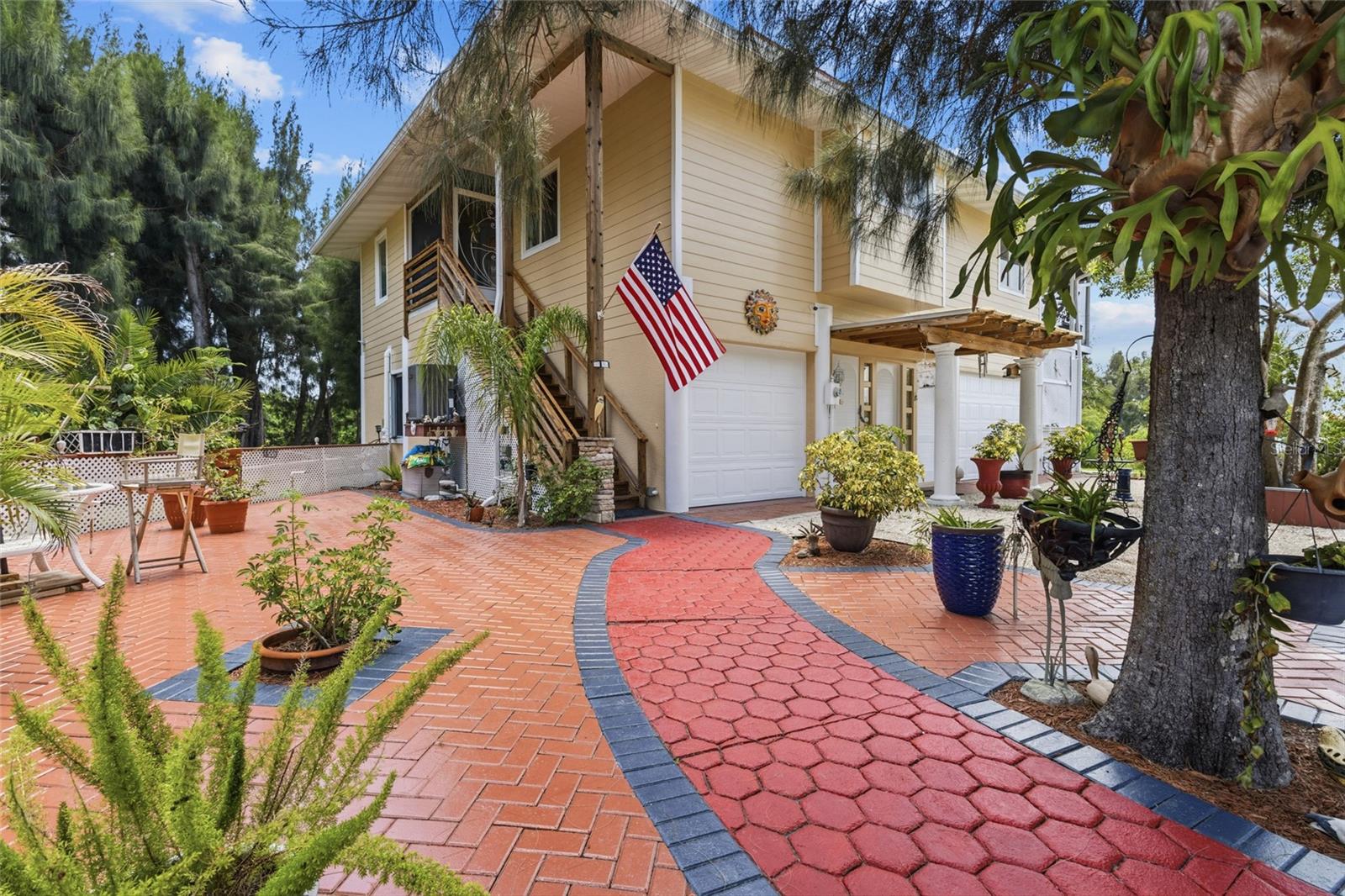 MYAKKA RIVER TRACTS & PLAMORE-666400 - Residential