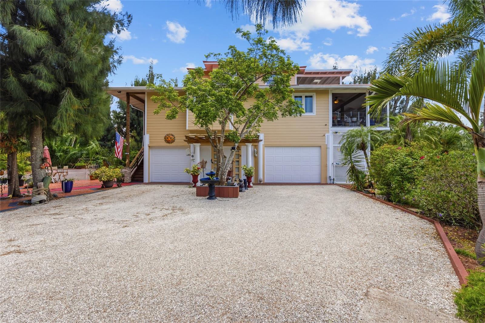 MYAKKA RIVER TRACTS & PLAMORE-666400 - Residential