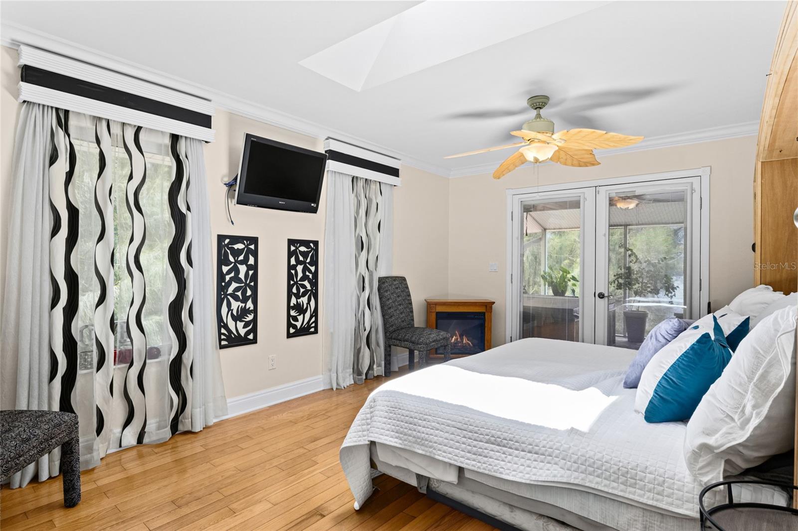 MYAKKA RIVER TRACTS & PLAMORE-666400 - Residential