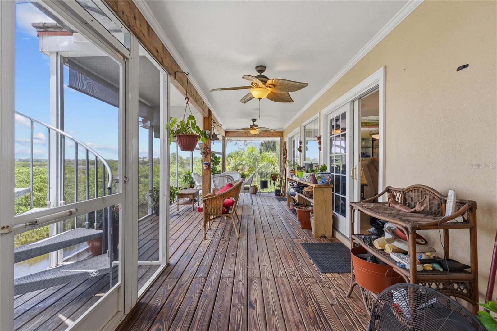 MYAKKA RIVER TRACTS & PLAMORE-666400 - Residential