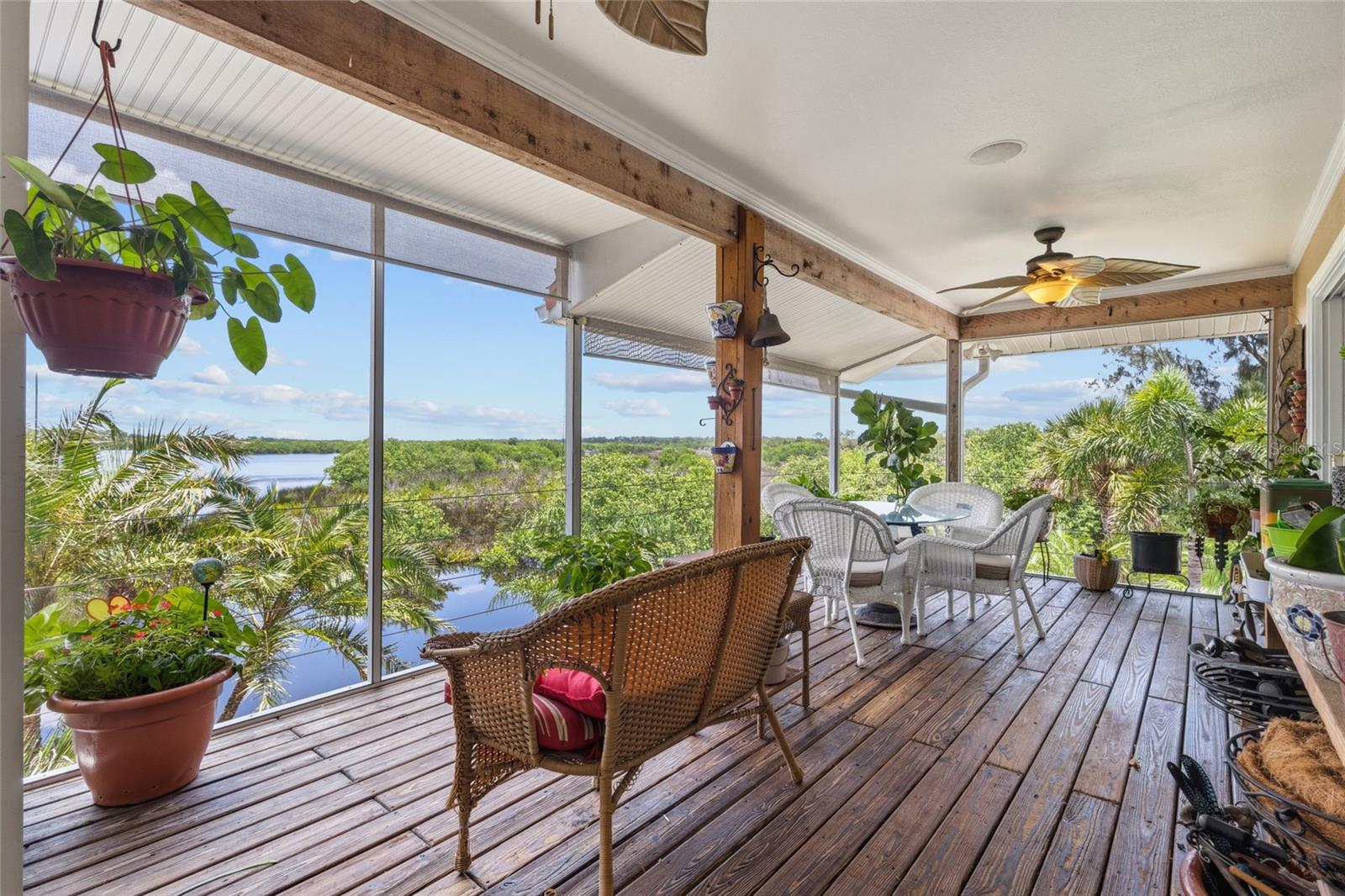 MYAKKA RIVER TRACTS & PLAMORE-666400 - Residential