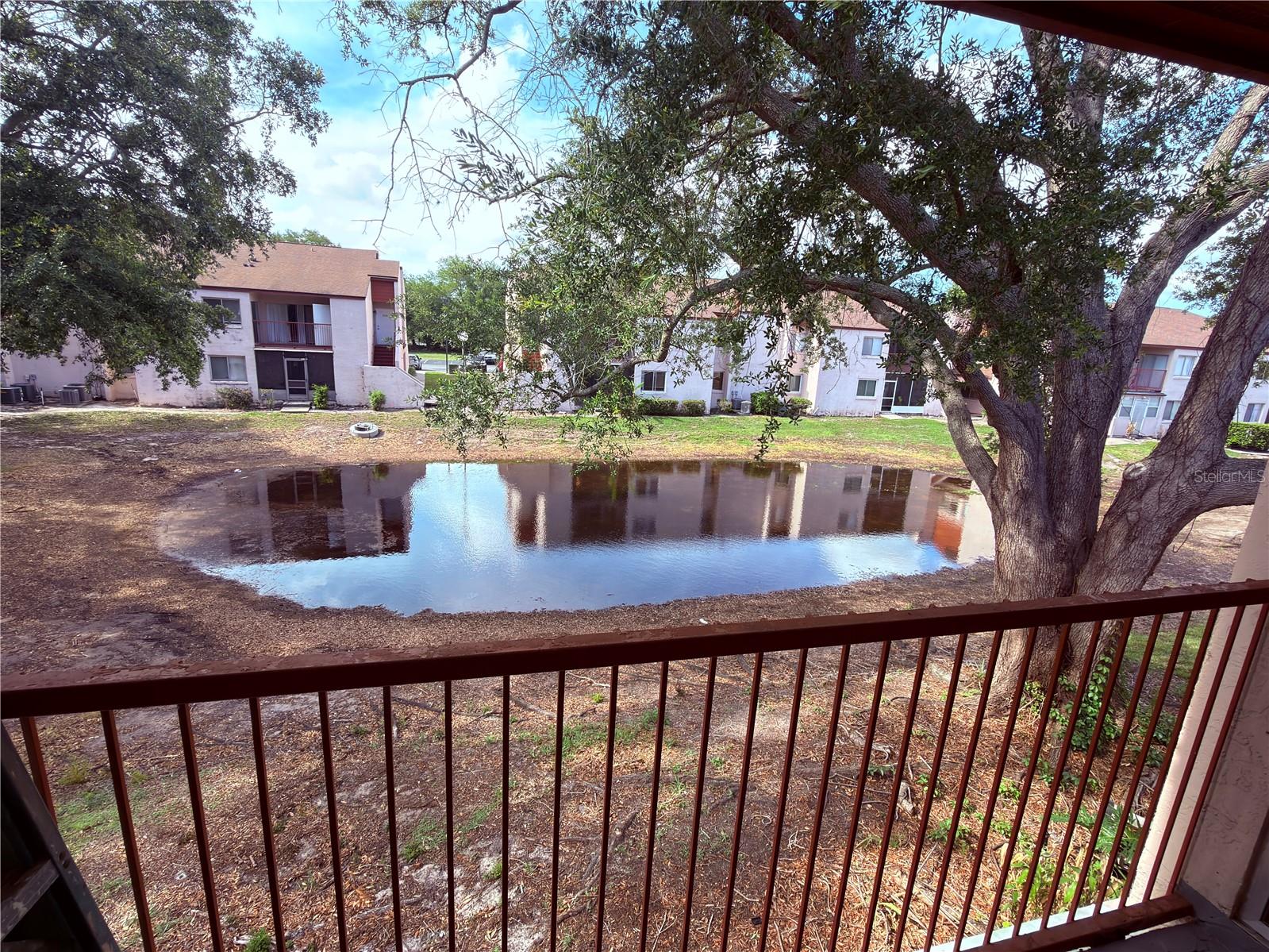 LEMON TREE CONDO SEC 03 CANYON - Residential