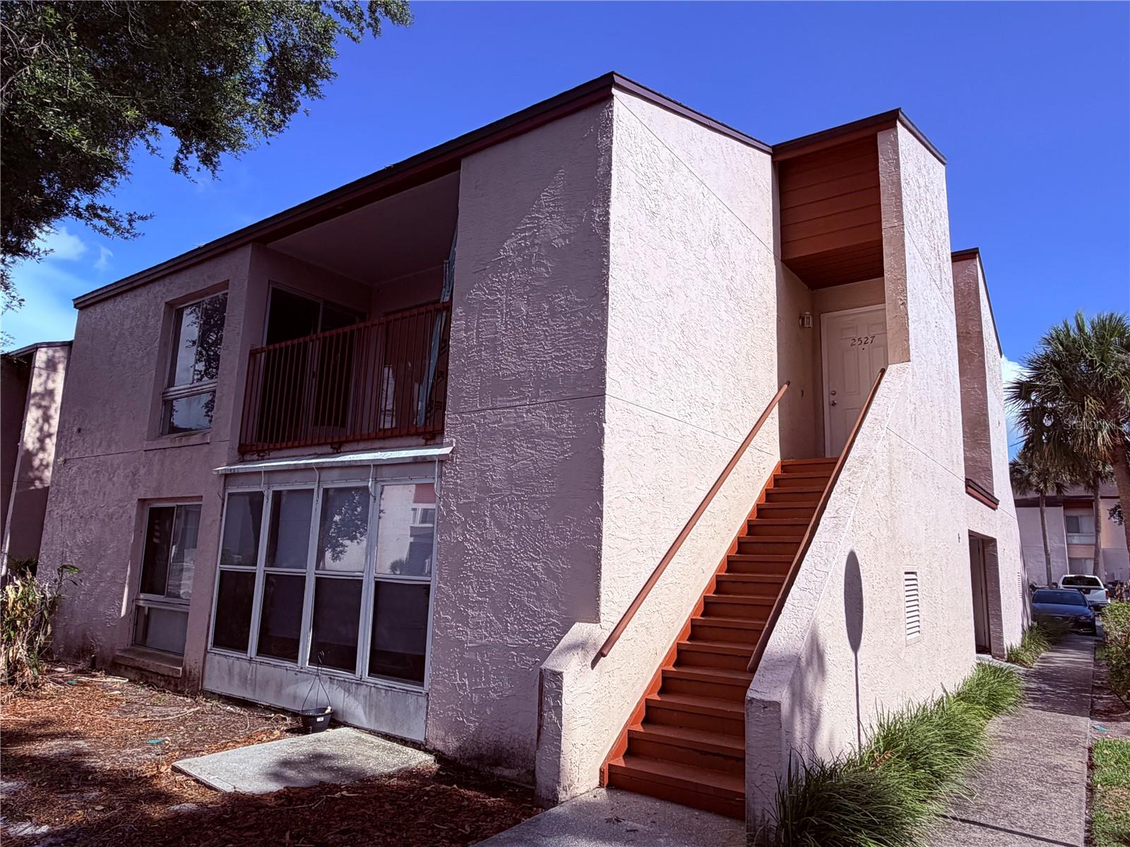 LEMON TREE CONDO SEC 03 CANYON - Residential