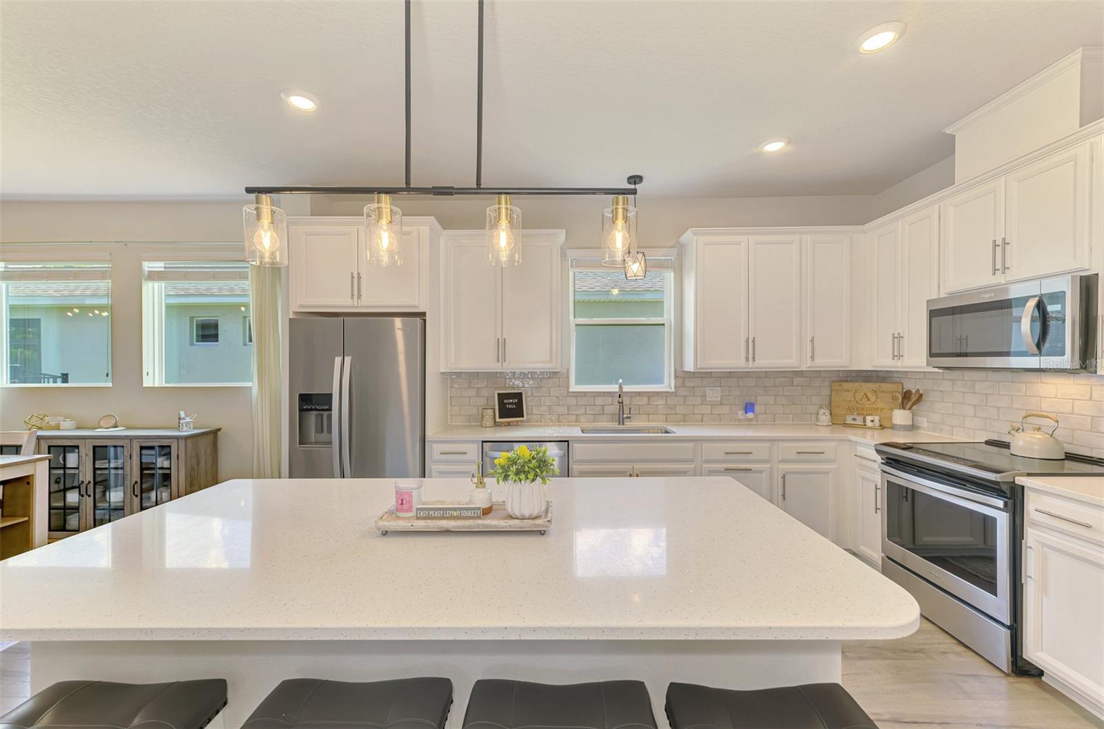 1767901; MOSS CREEK PH II SUBPH A; LOT 70; PB 0068 - Residential