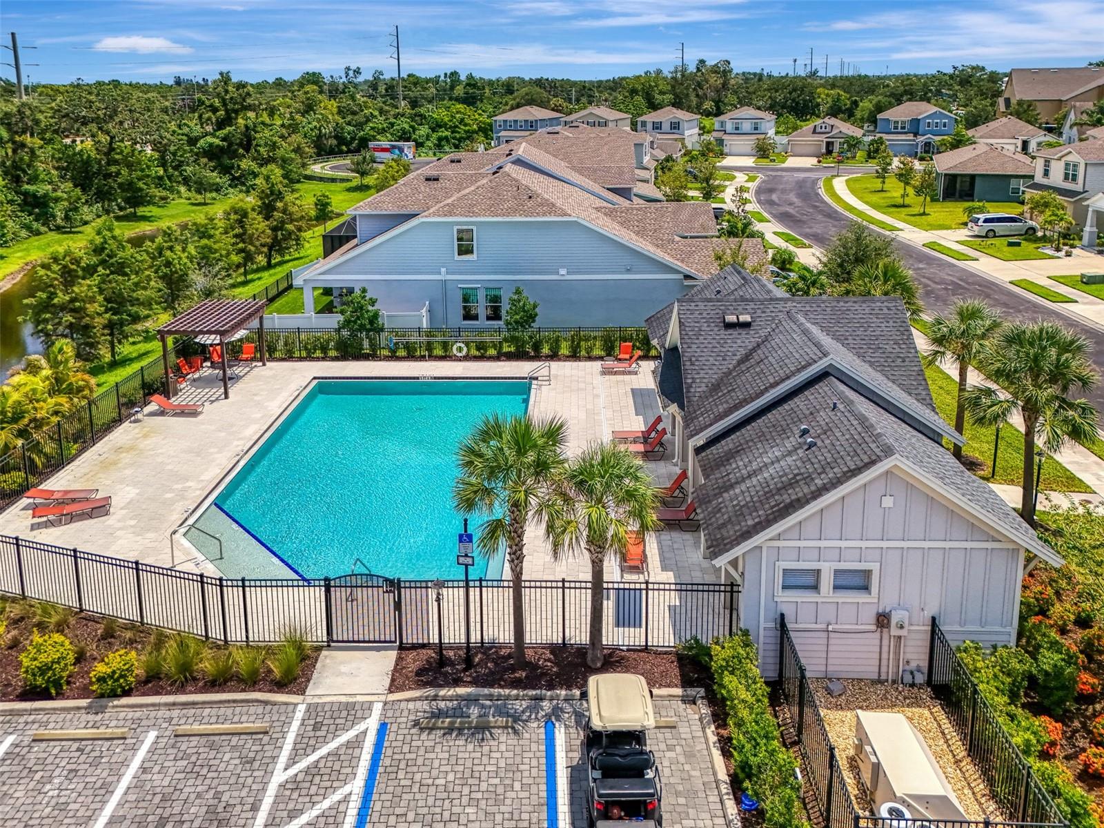 1767901; MOSS CREEK PH II SUBPH A; LOT 70; PB 0068 - Residential