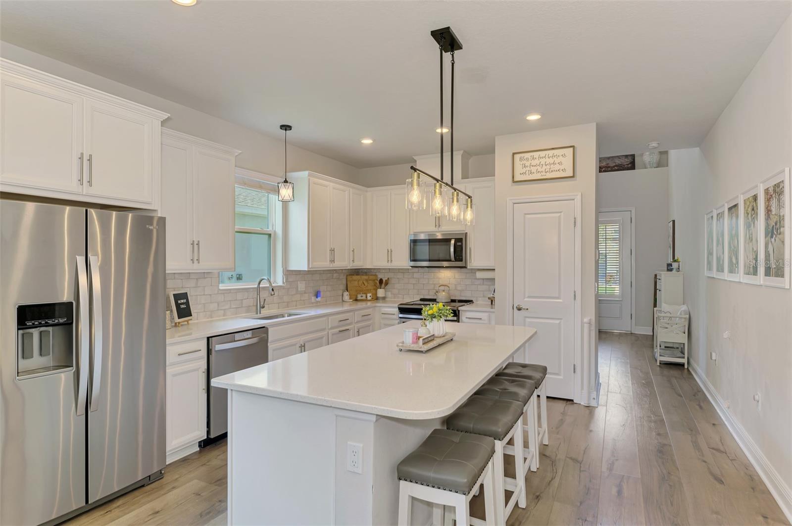1767901; MOSS CREEK PH II SUBPH A; LOT 70; PB 0068 - Residential