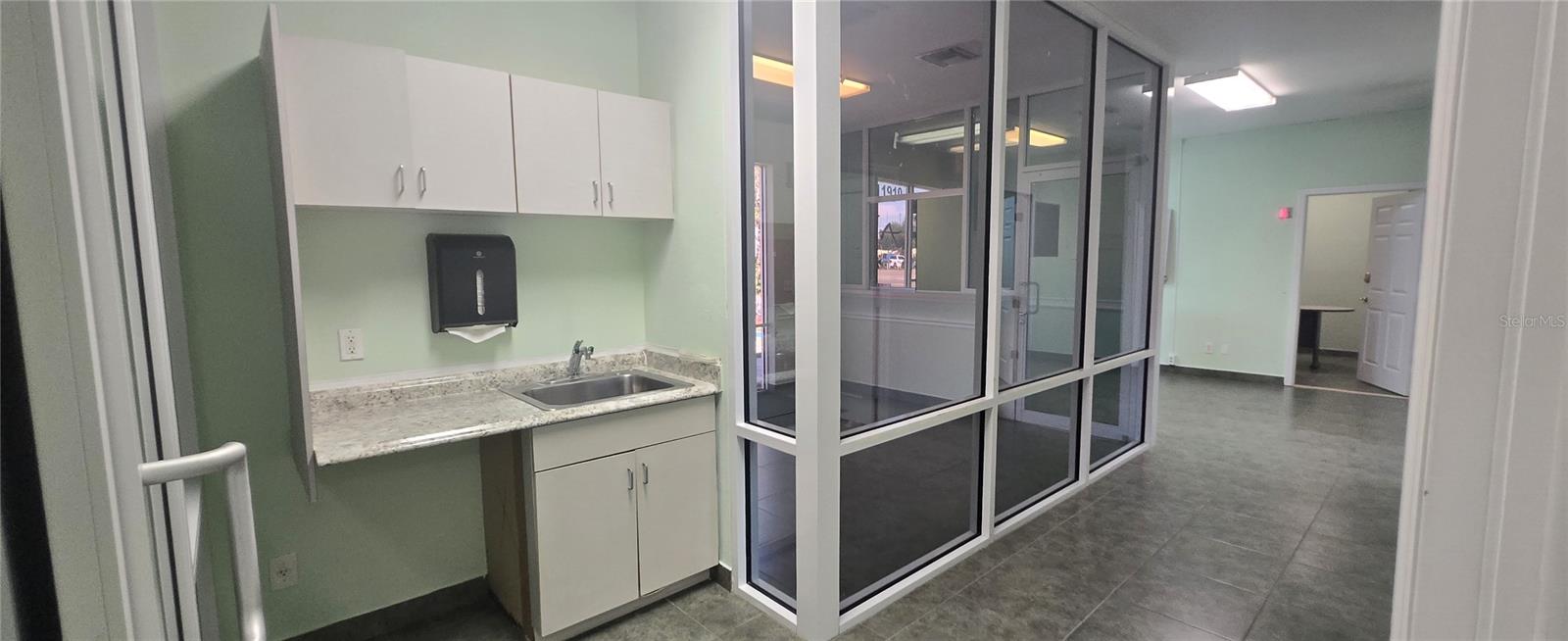 GRIFFIN PARK - Commercial Sale
