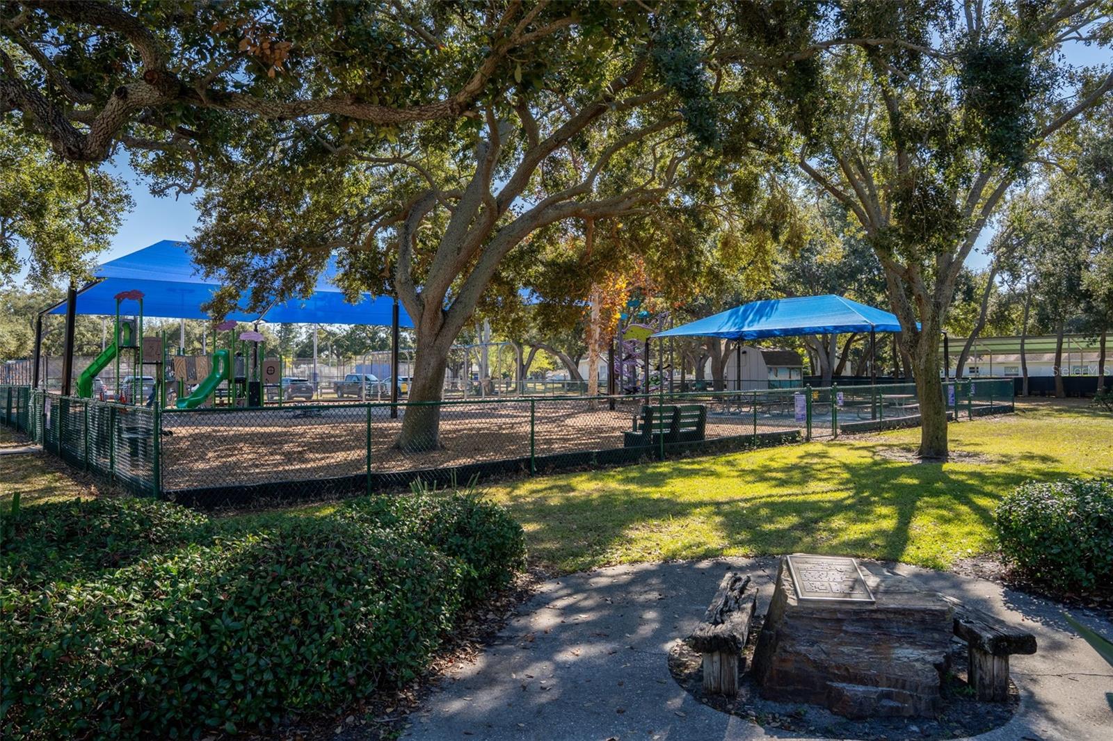 TOWN SHORES OF GULFPORT - Residential