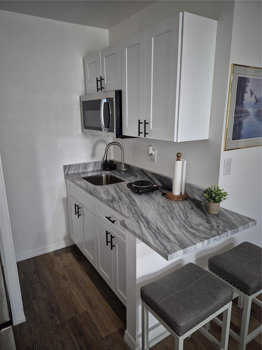 TOWNN COUNTRY PARK UN 12 - Residential Lease