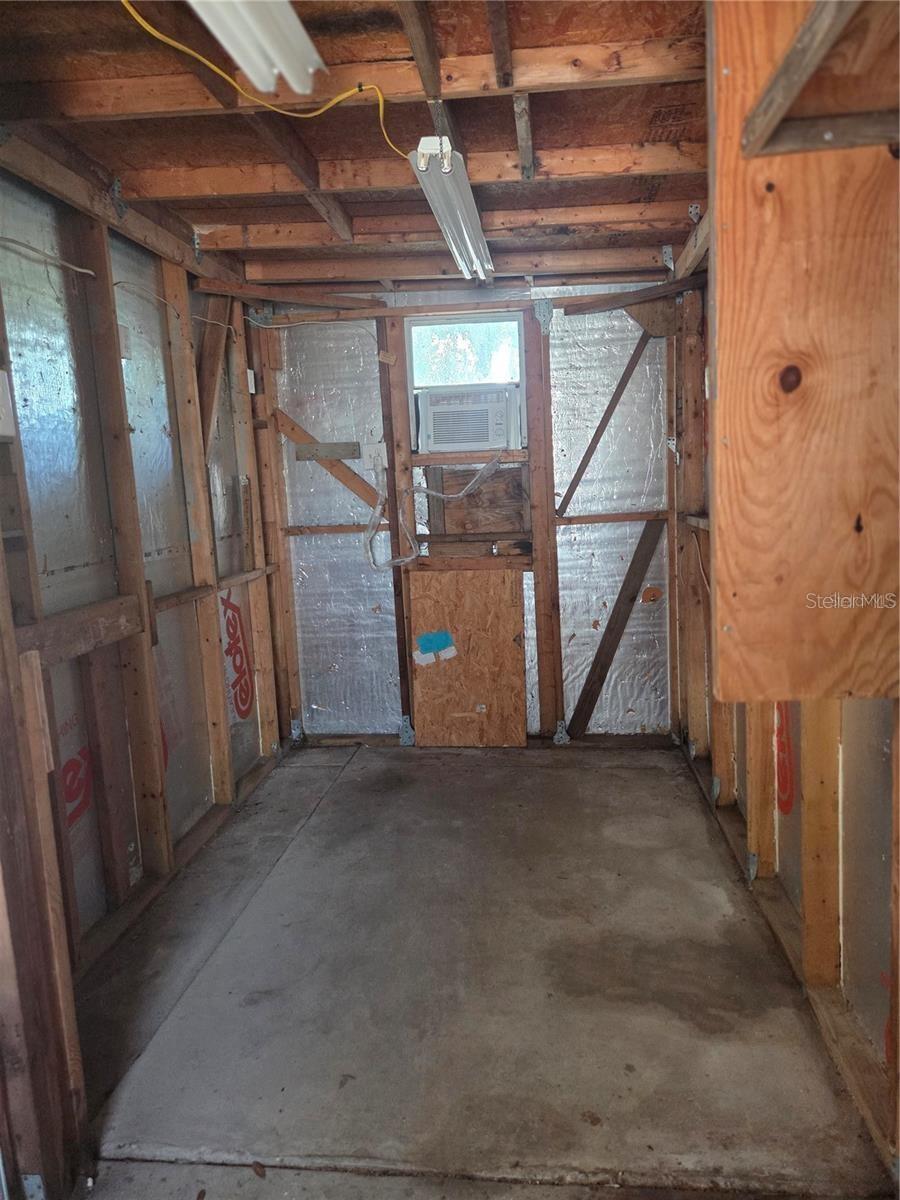 TAVARES FOX RUN MOBILE HOME - Residential