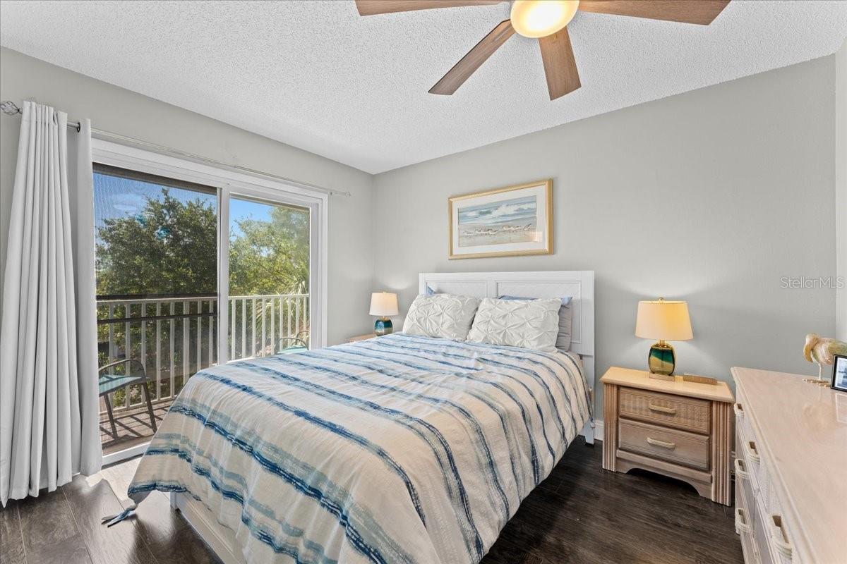 DUNES POINTE CONDO - Residential Lease