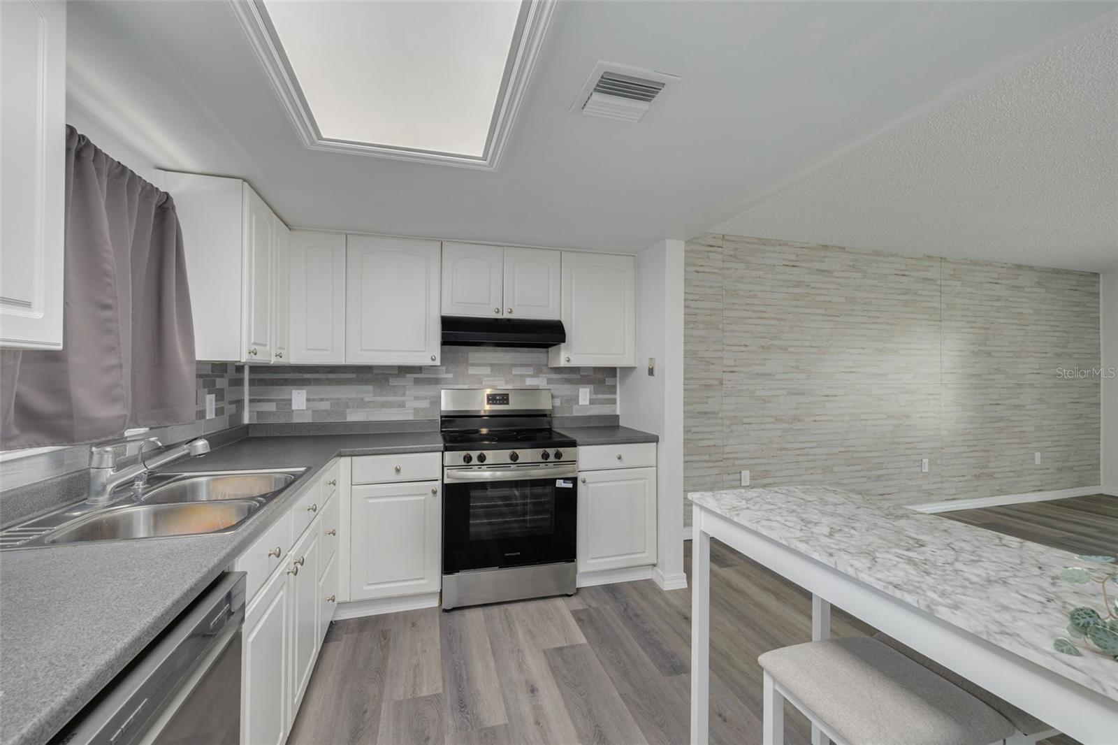 MAGNOLIA VALLEY - Residential