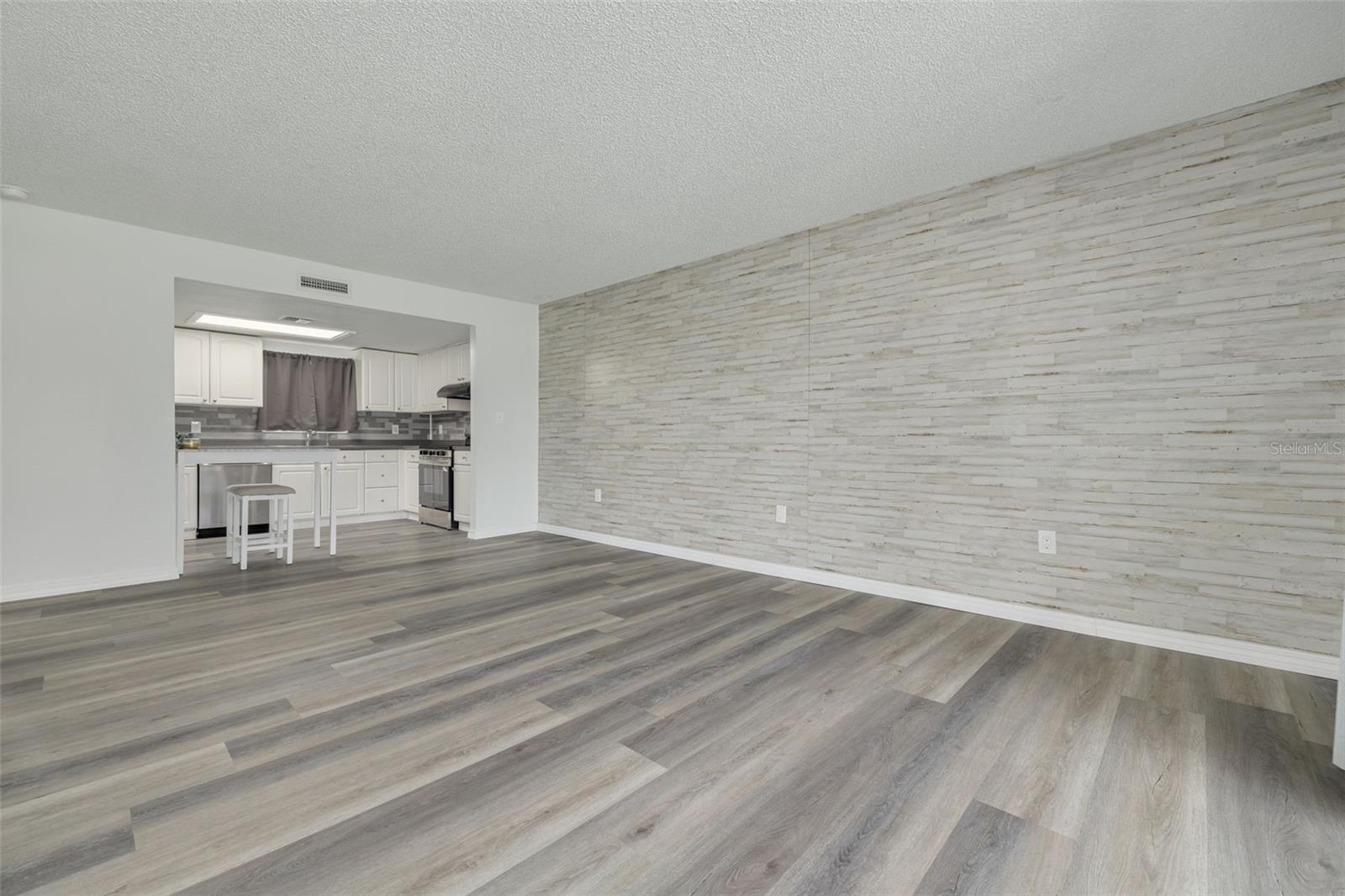 MAGNOLIA VALLEY - Residential