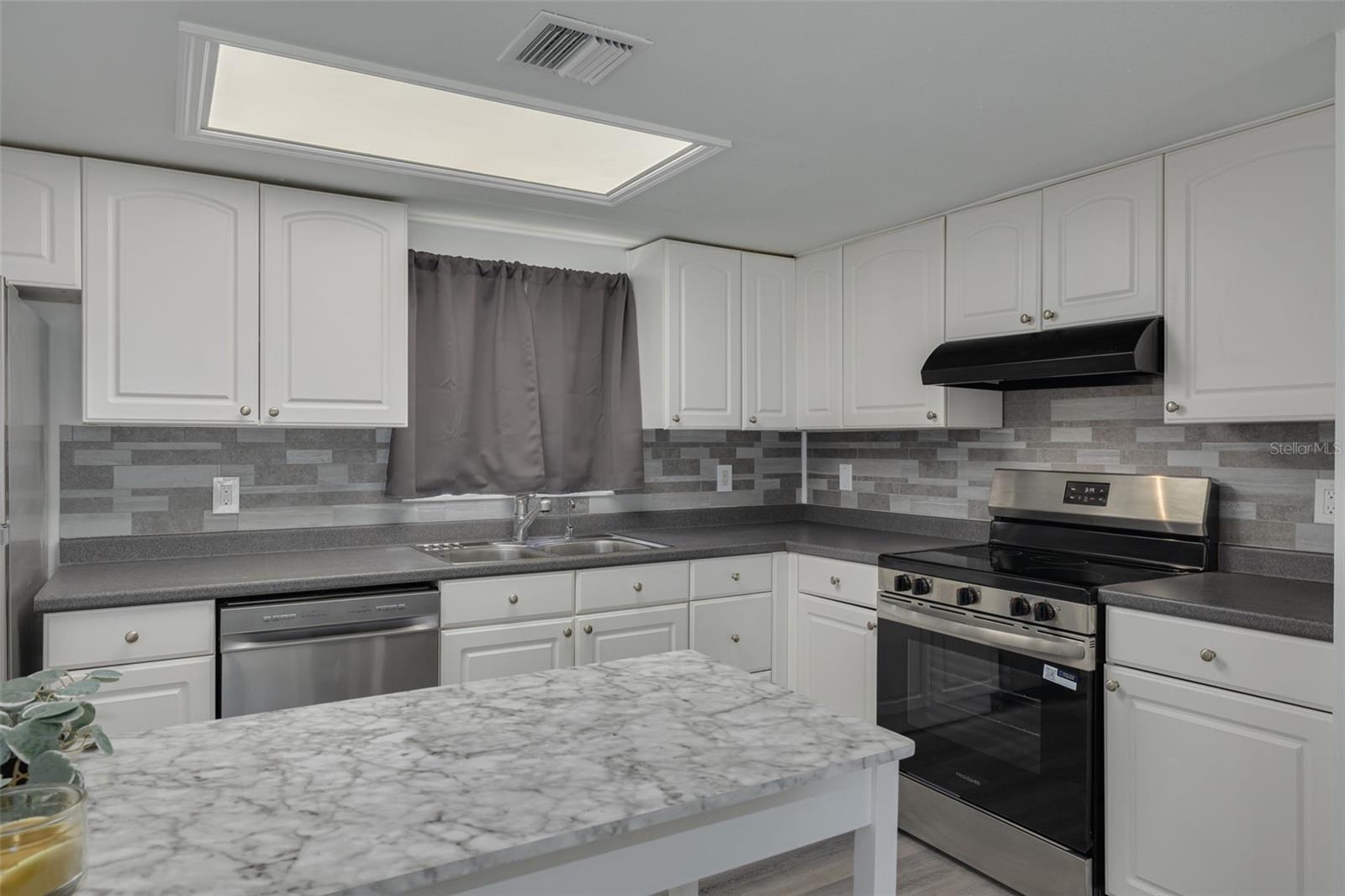 MAGNOLIA VALLEY - Residential