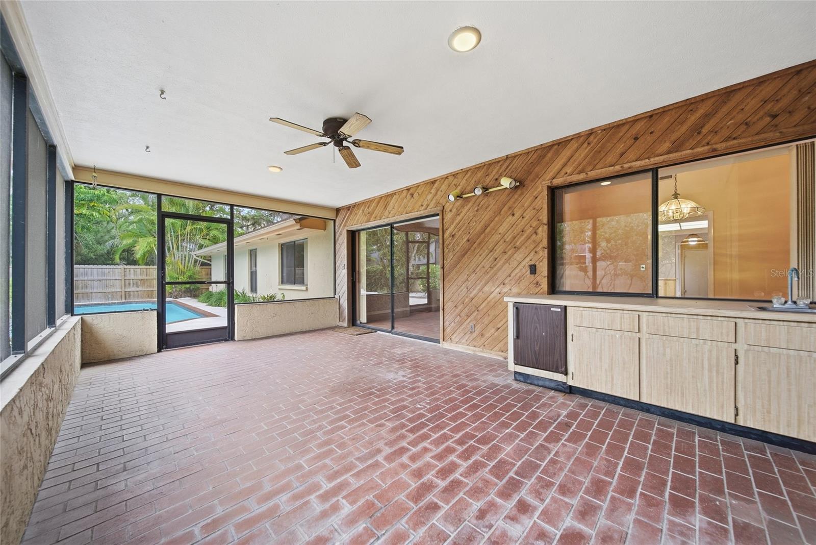 FAIRWAY VILLAGE - Residential