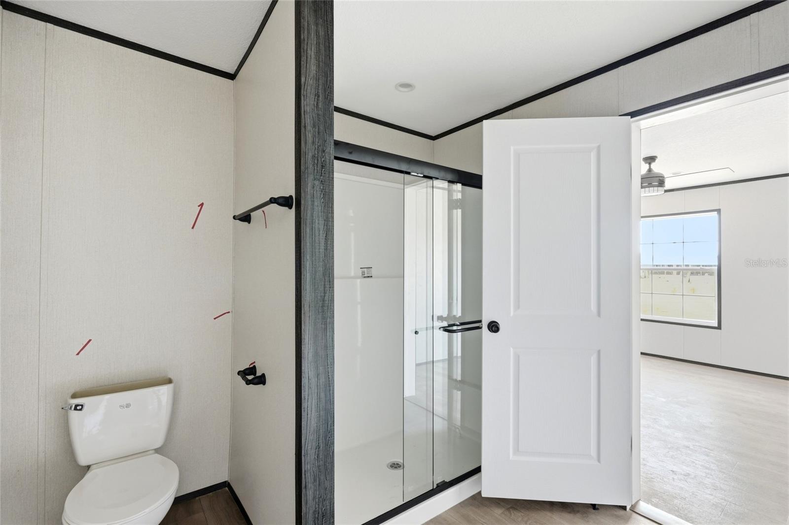 VIKING ESTATES - Residential