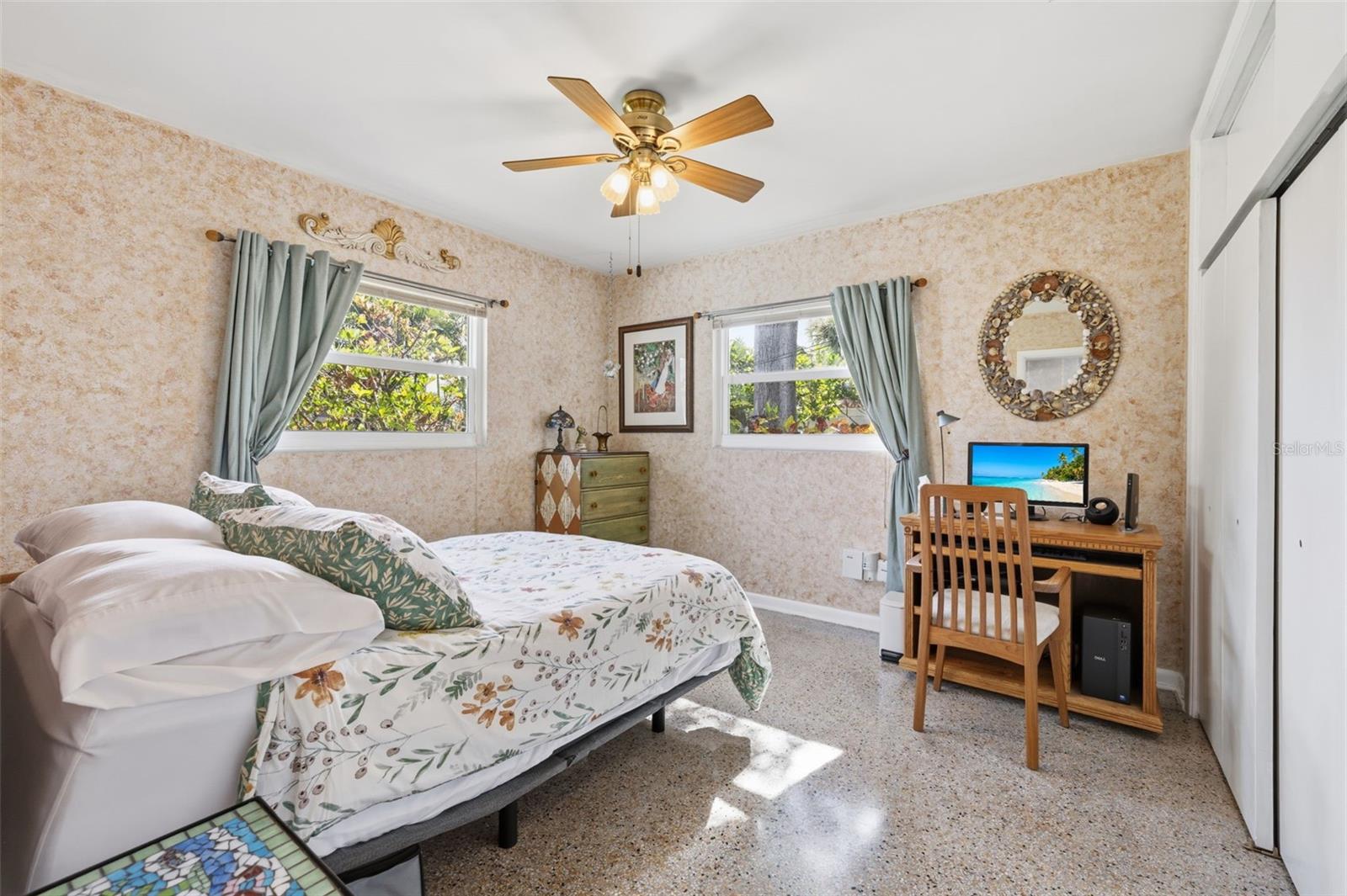 HARBOR HEIGHTS - Residential