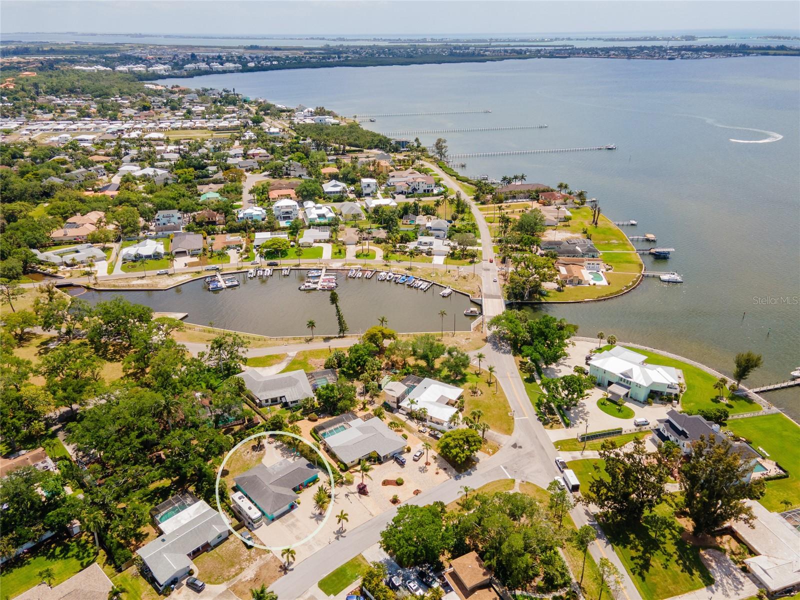 PALMA SOLA PARK REP - Residential