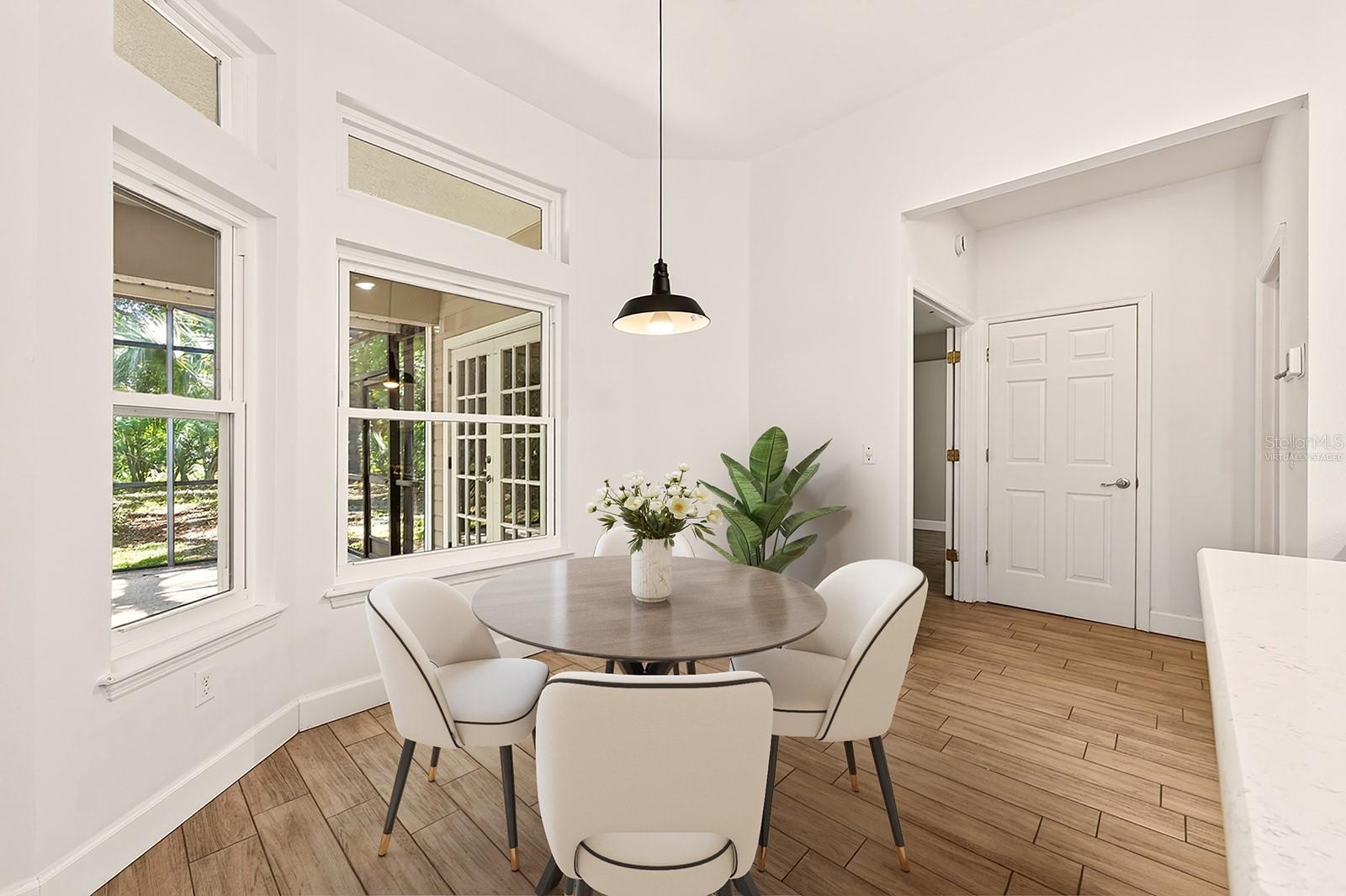 BENTLEY OAKS - Residential