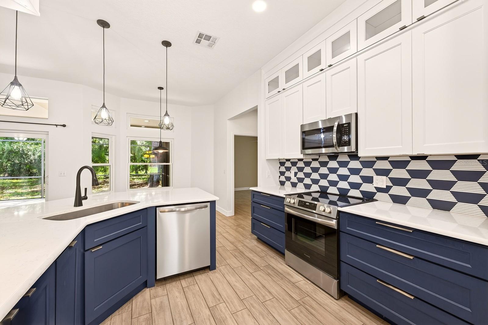 BENTLEY OAKS - Residential
