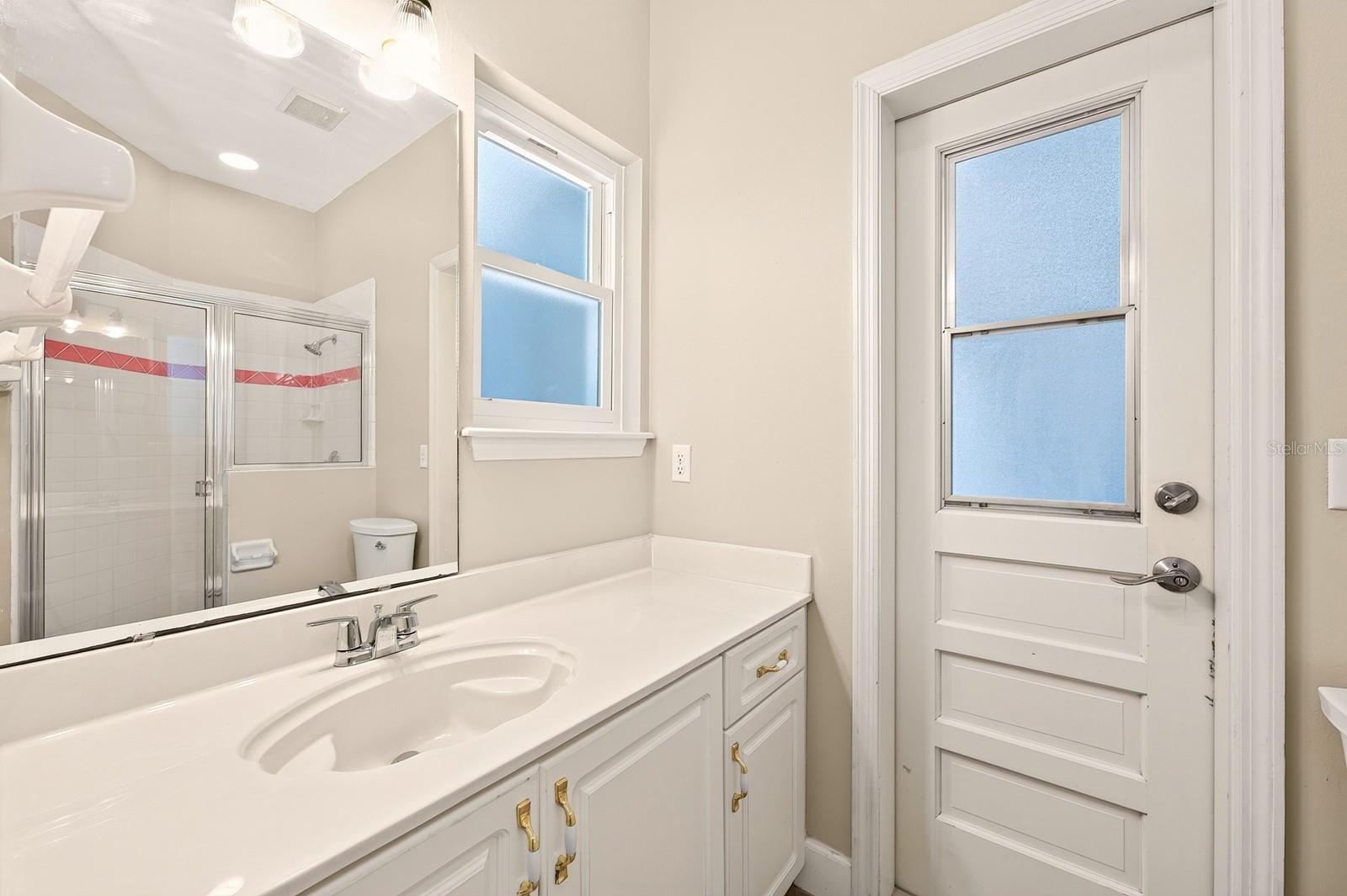 BENTLEY OAKS - Residential