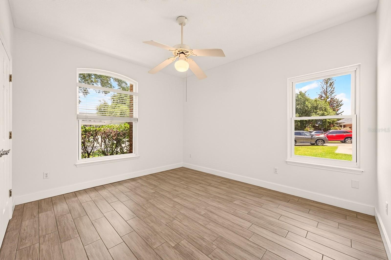 BENTLEY OAKS - Residential