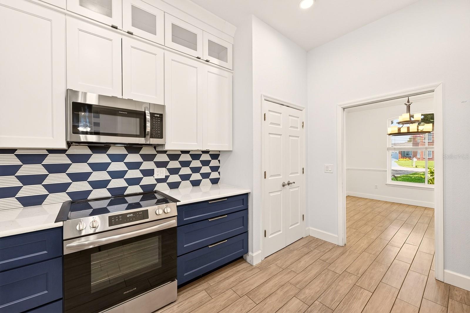 BENTLEY OAKS - Residential