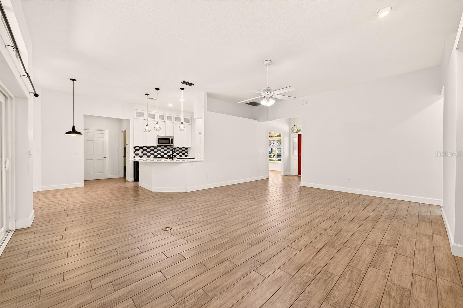 BENTLEY OAKS - Residential