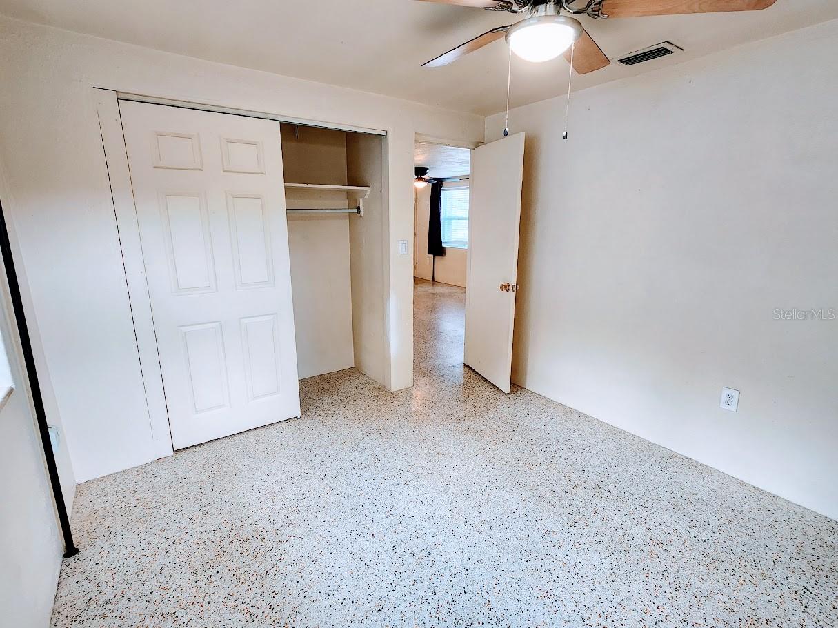 SOUTH VENICE - Residential