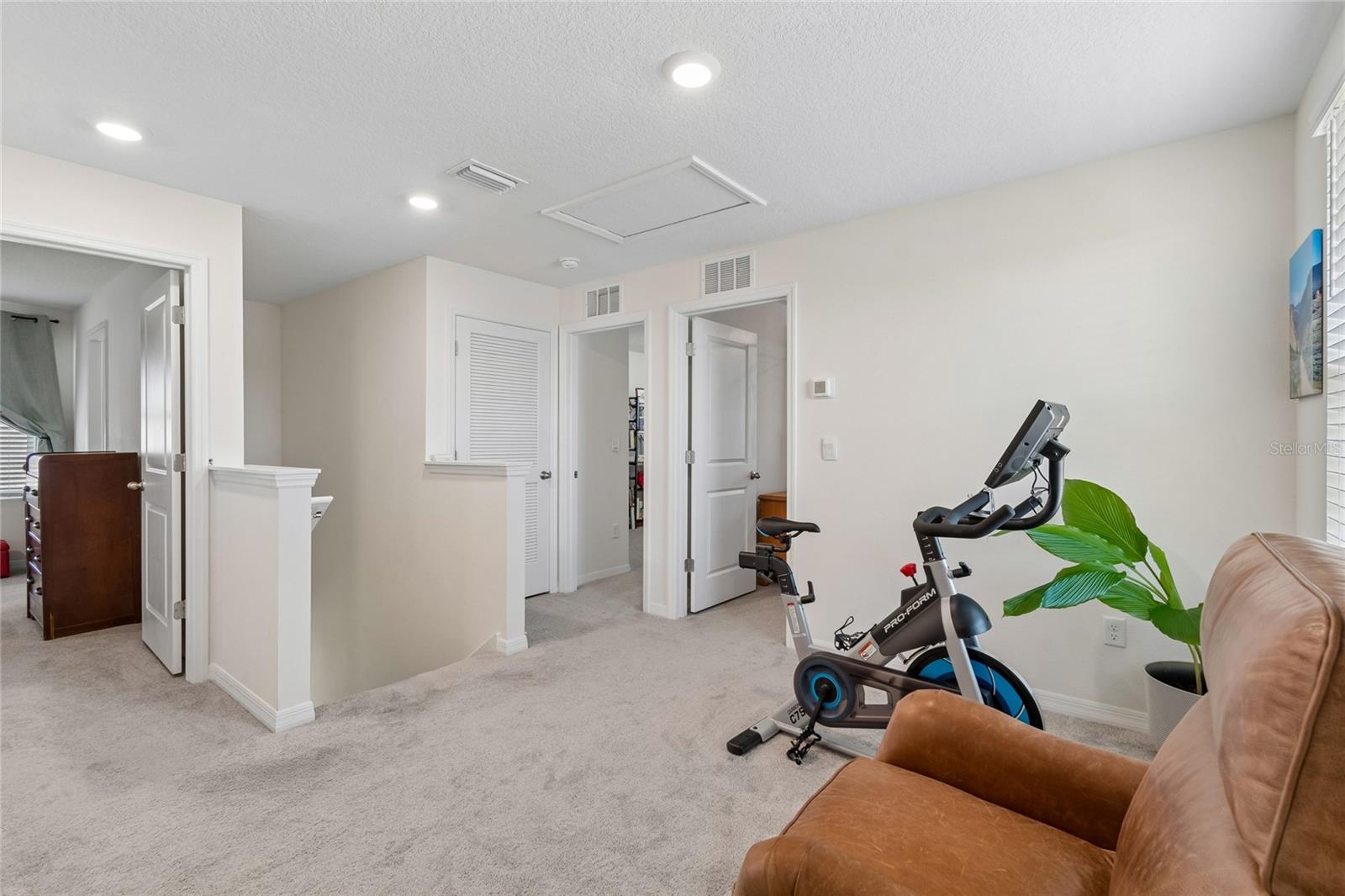 SUWANNEE LAKESIDE PH 2 & 3 - Residential
