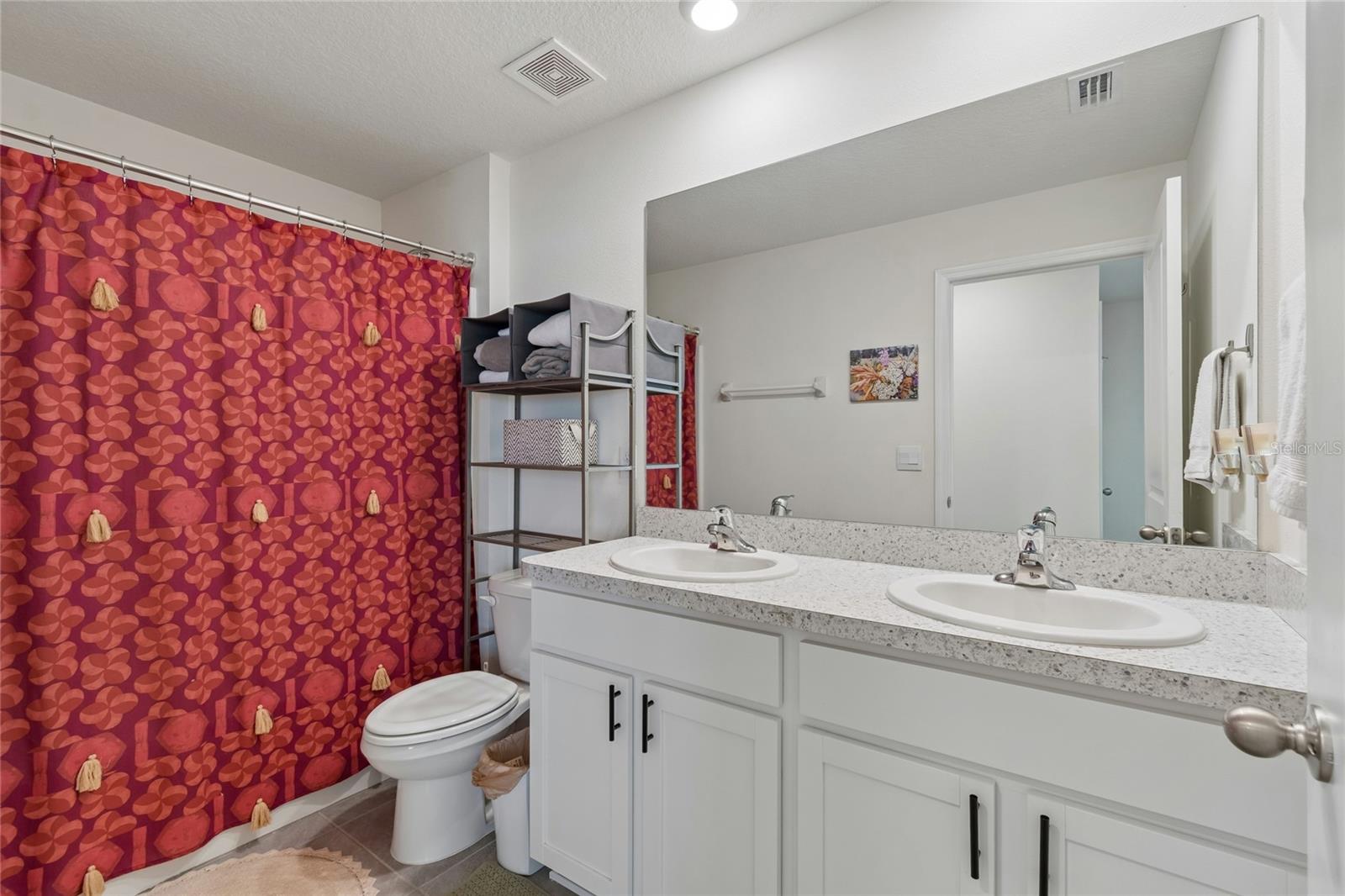 SUWANNEE LAKESIDE PH 2 & 3 - Residential