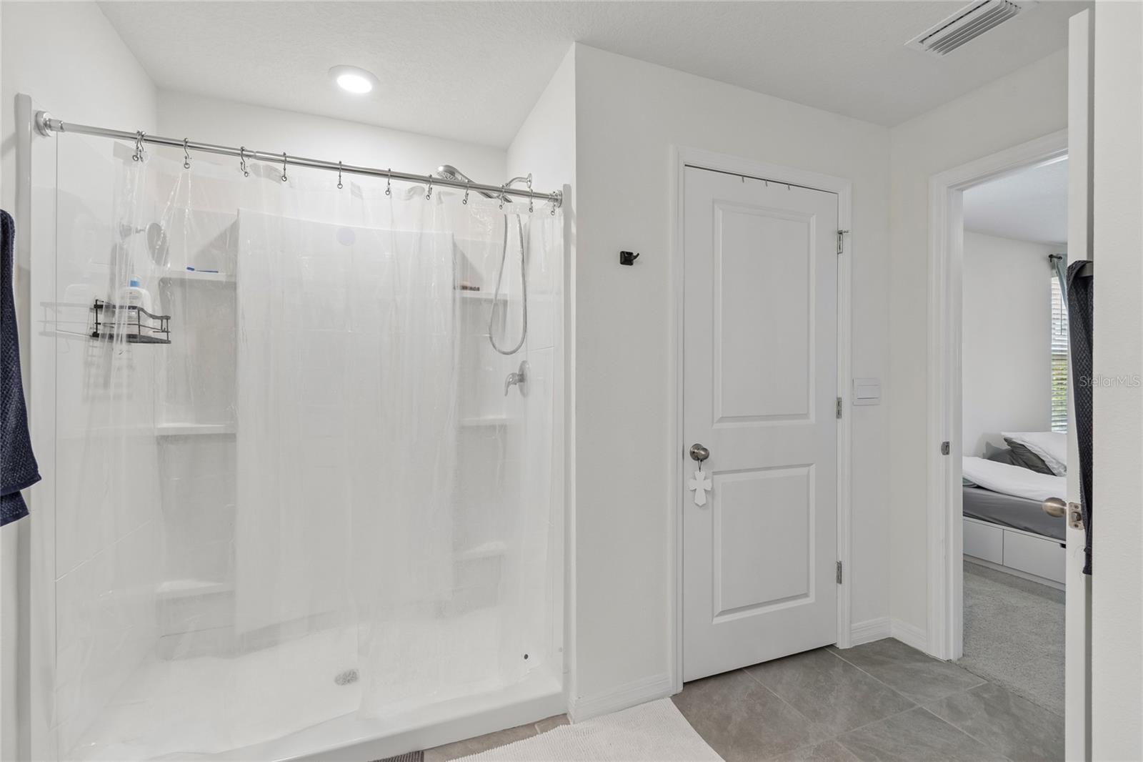 SUWANNEE LAKESIDE PH 2 & 3 - Residential