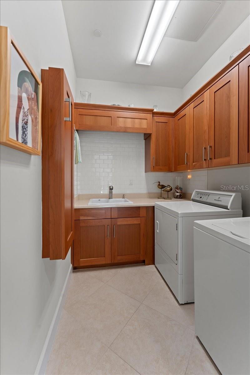 WAVES/MANASOTA KEY - Residential