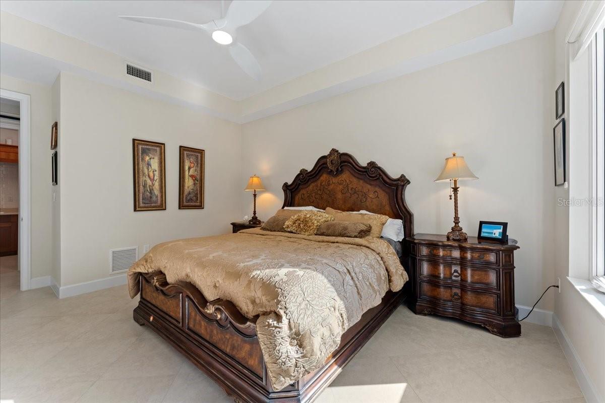 WAVES/MANASOTA KEY - Residential