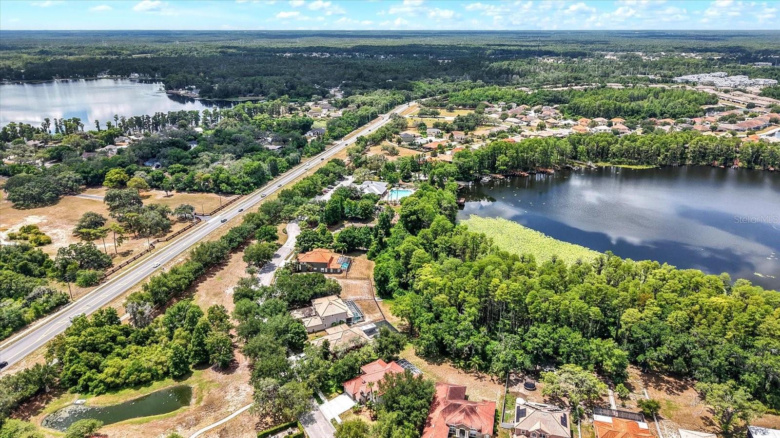 WATERS EDGE 01 - Residential