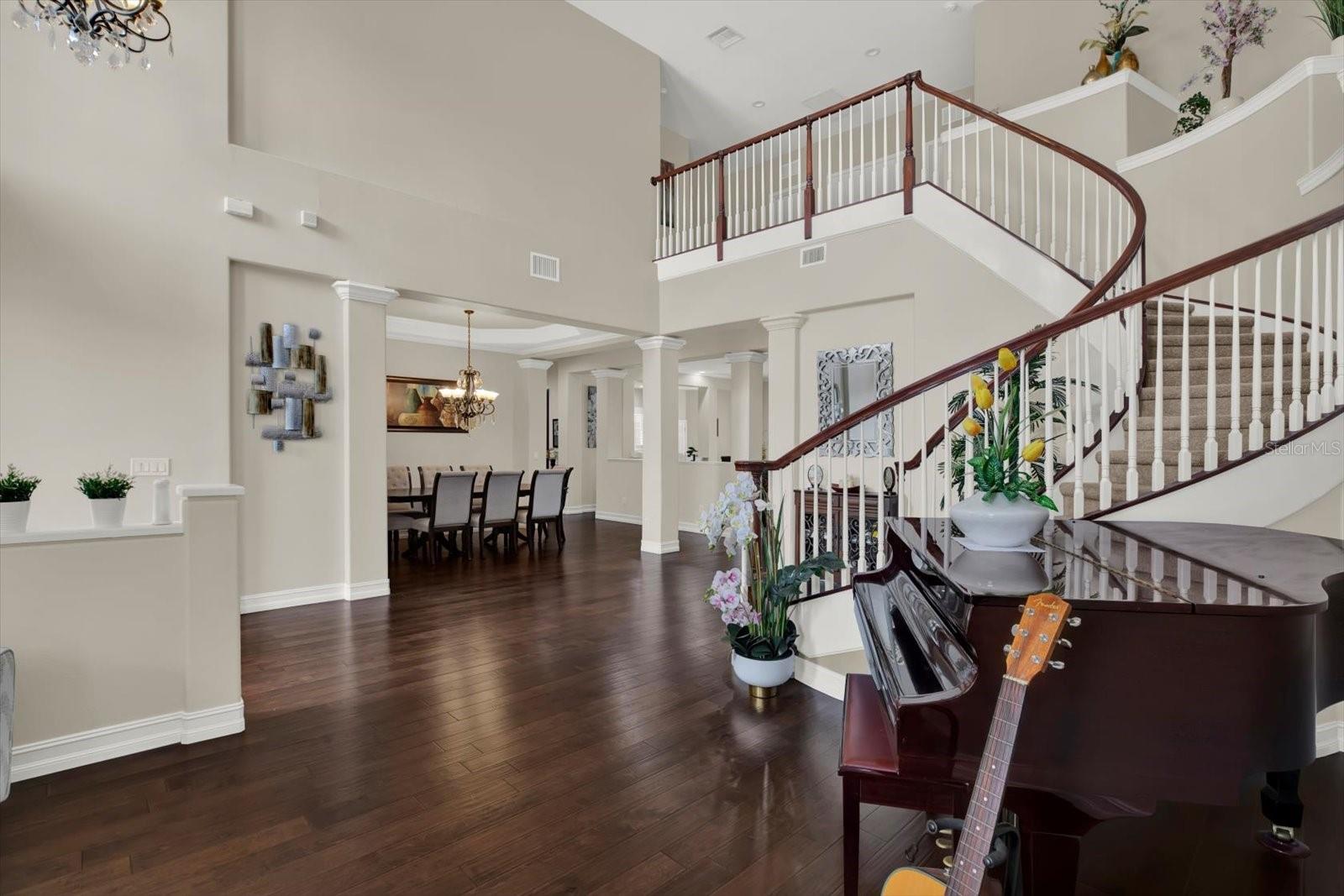 WATERS EDGE 01 - Residential