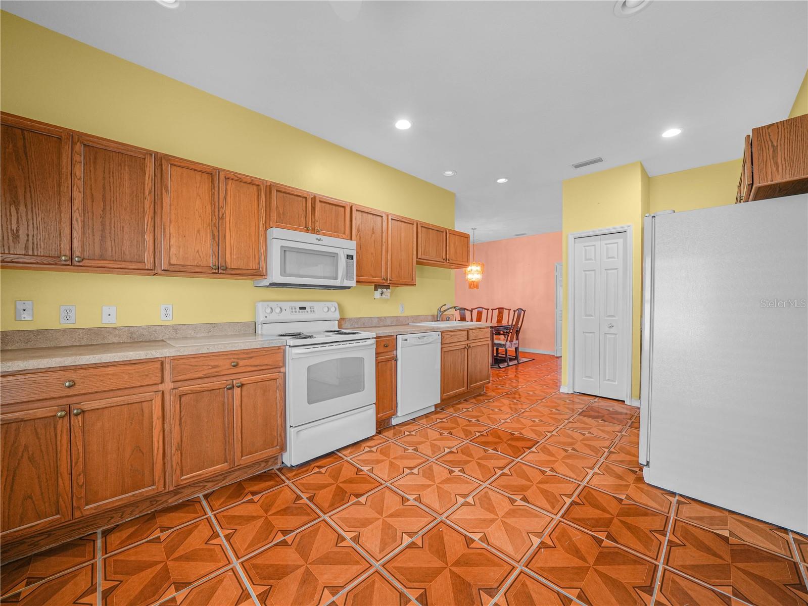 LAKE ASHTON WEST PH 01 - Residential