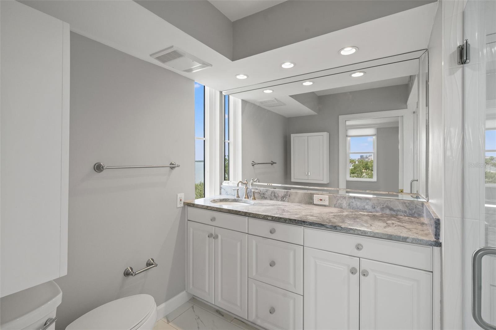 HOWELL PARK CONDO - Residential